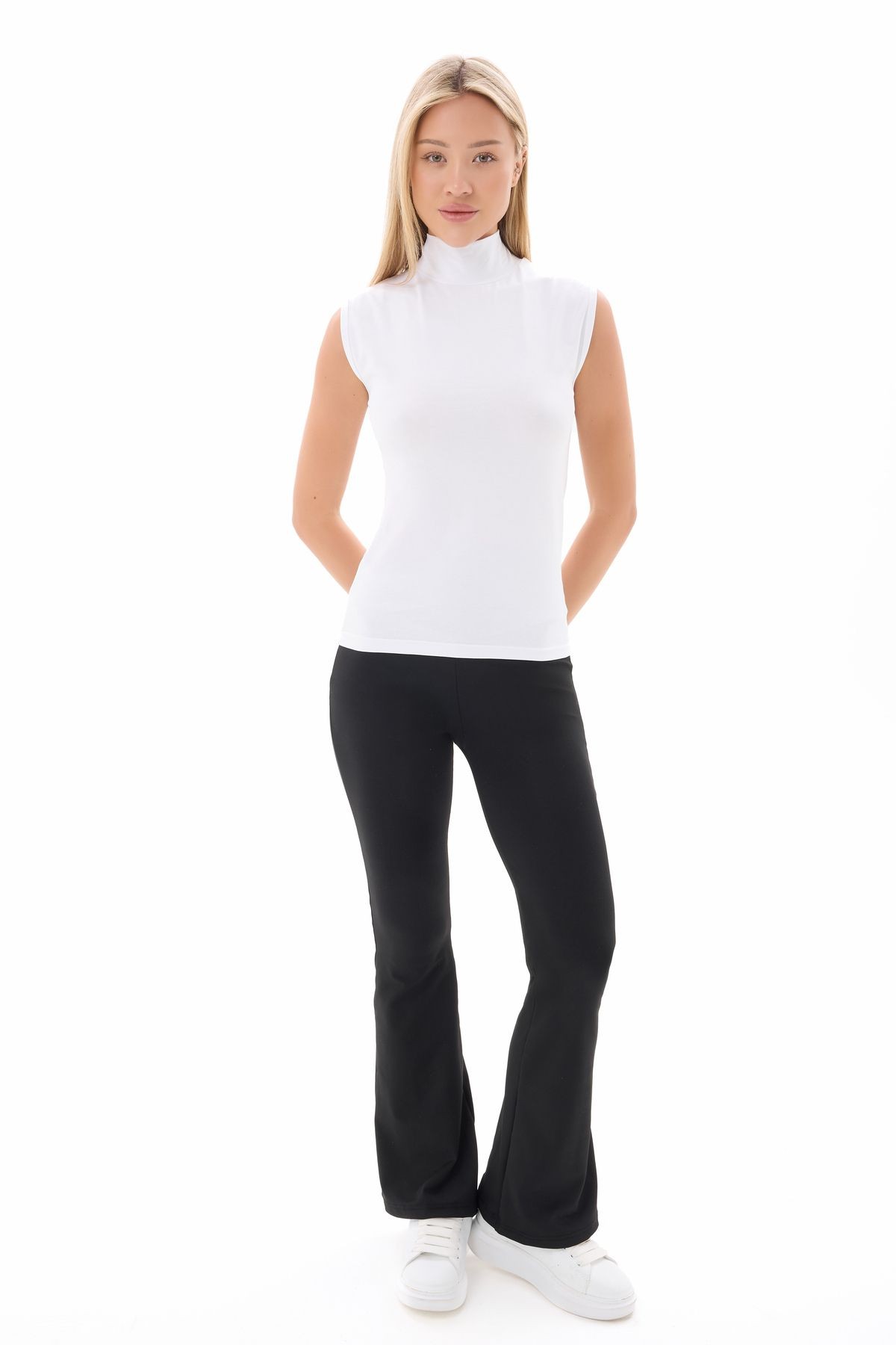 Kadın Yarım Balıkçı Kolsuz Body