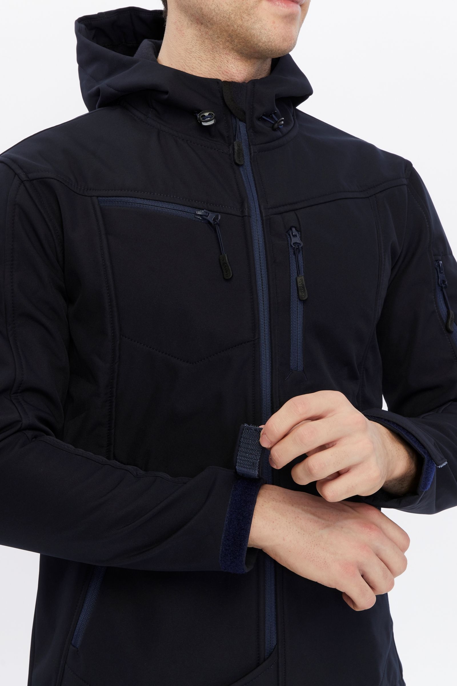 Uniprom Softshell Mont Kapşonlu Erkek Su Ve Rüzgar Geçirmez Mont Lacivert 5 Cepli