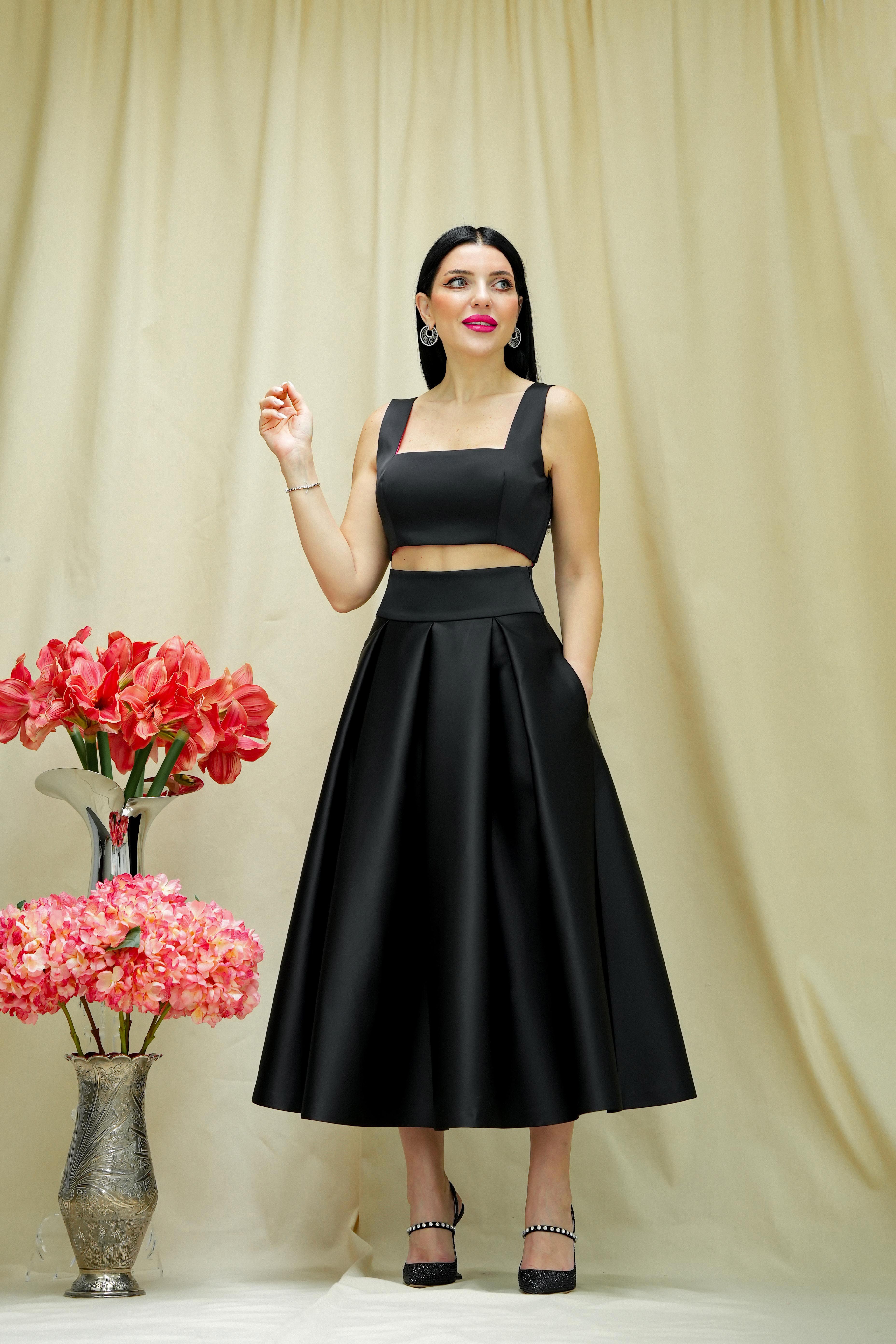 Elegance Midi Skirt - Black