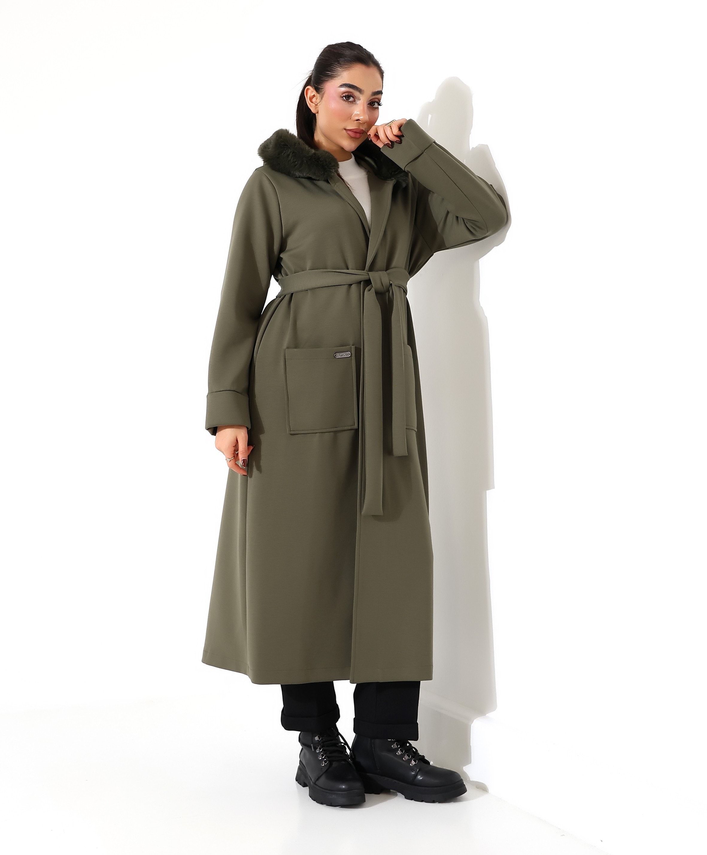 Kapüşonu Kürklü Bağlamalı Uzun Hırka