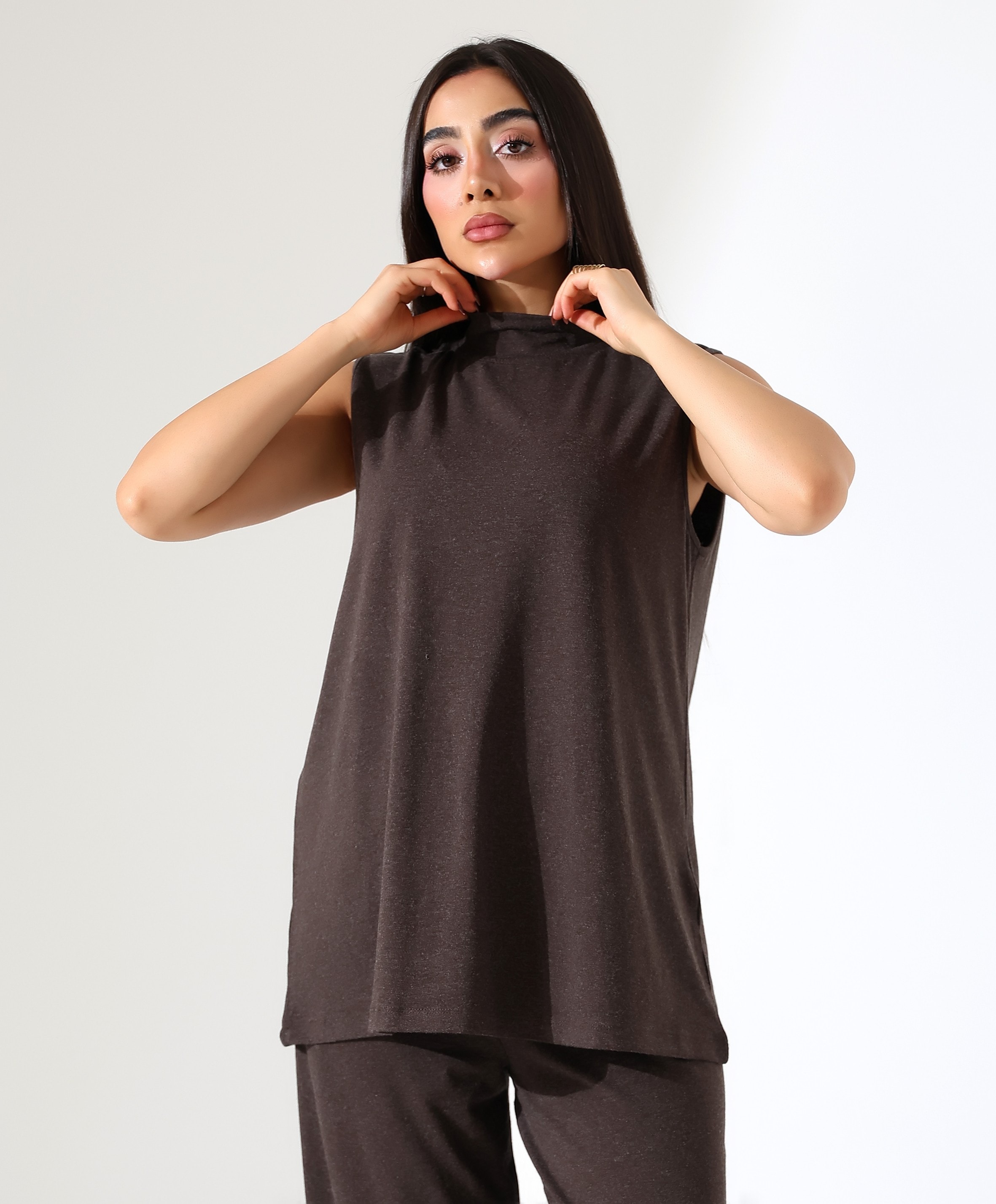 Sıfır Kol Yün Viskon Boğazlı Bluz