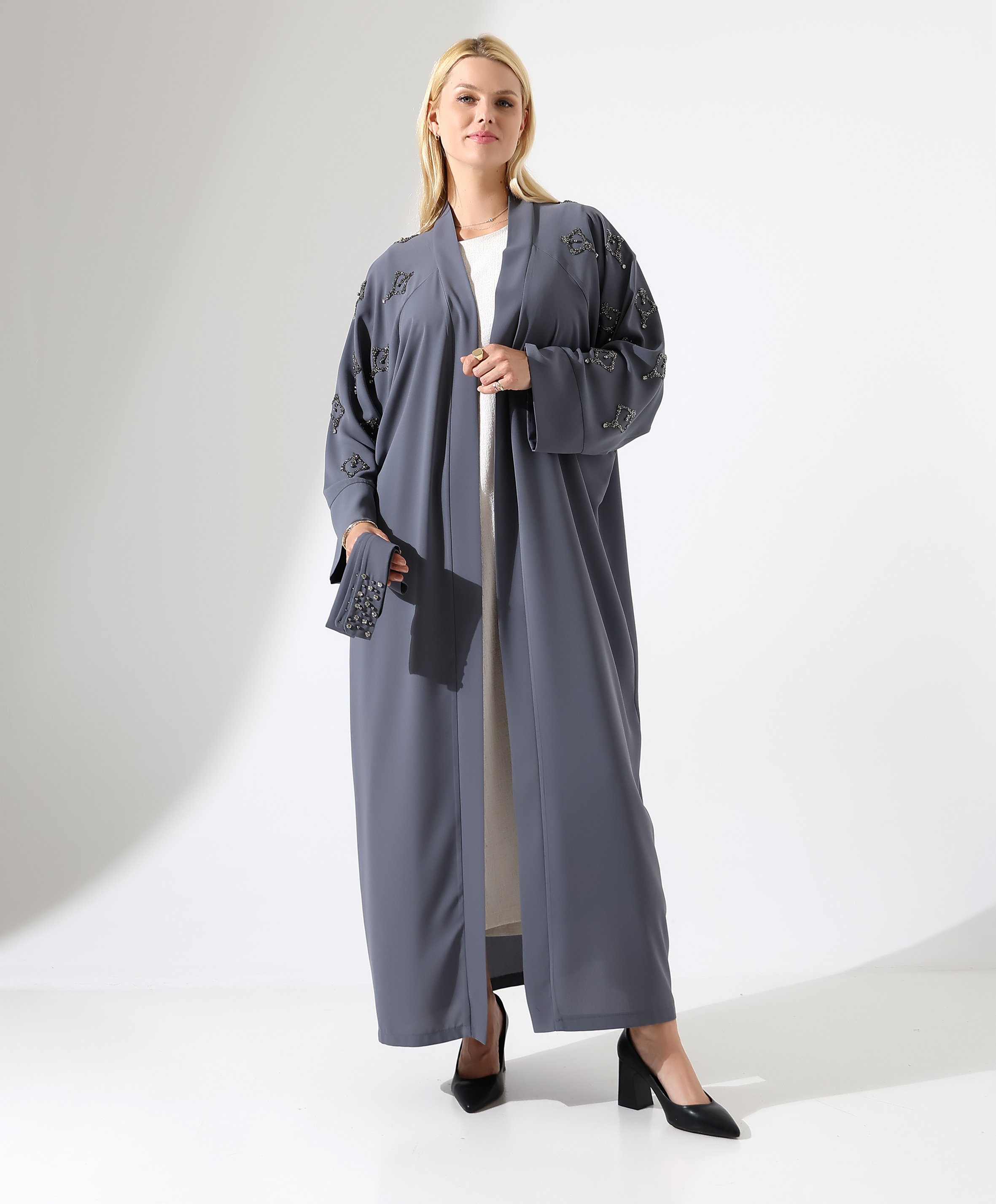 Krep Taş İşleme Uzun Abaya