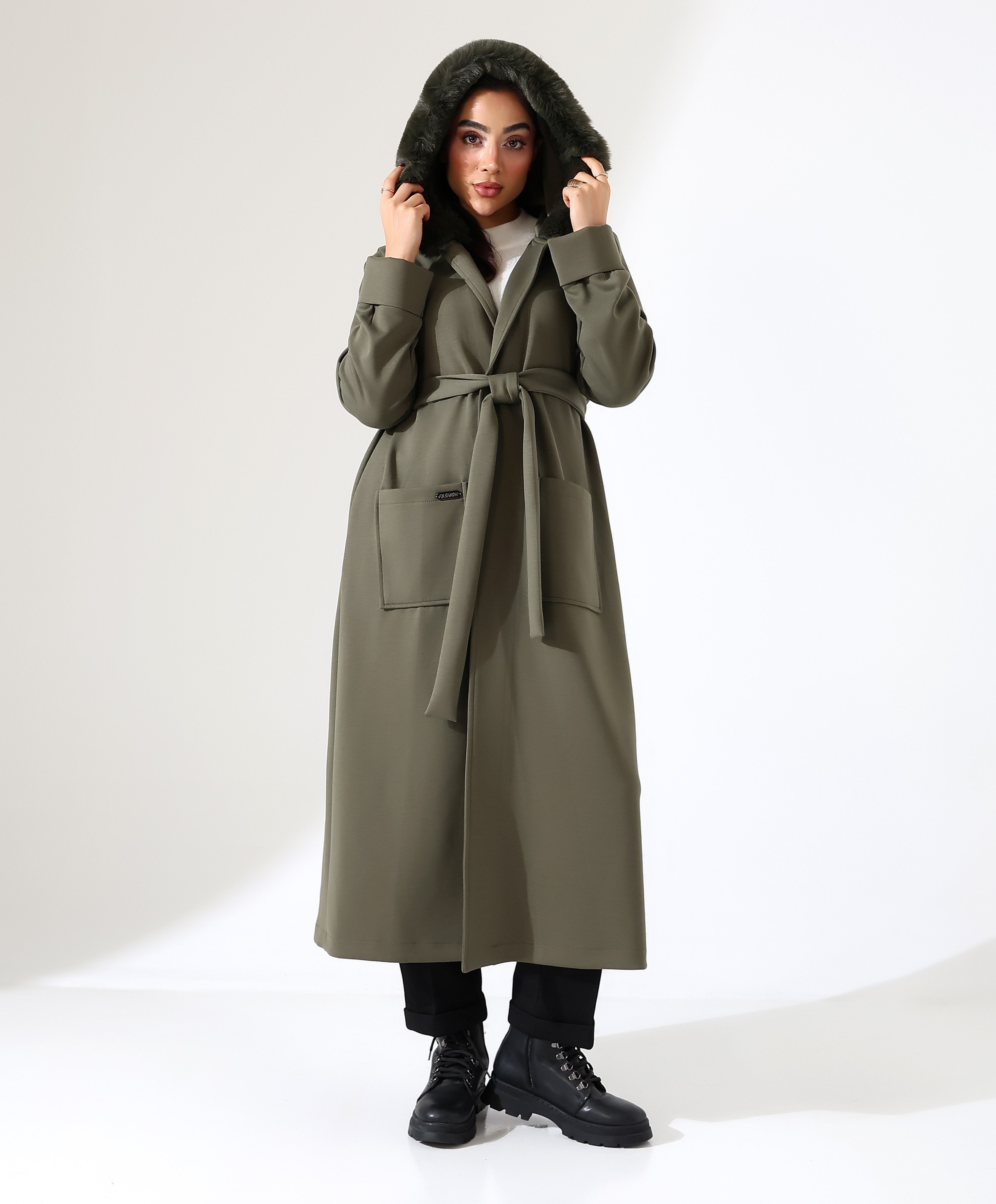 Kapüşonu Kürklü Bağlamalı Uzun Hırka