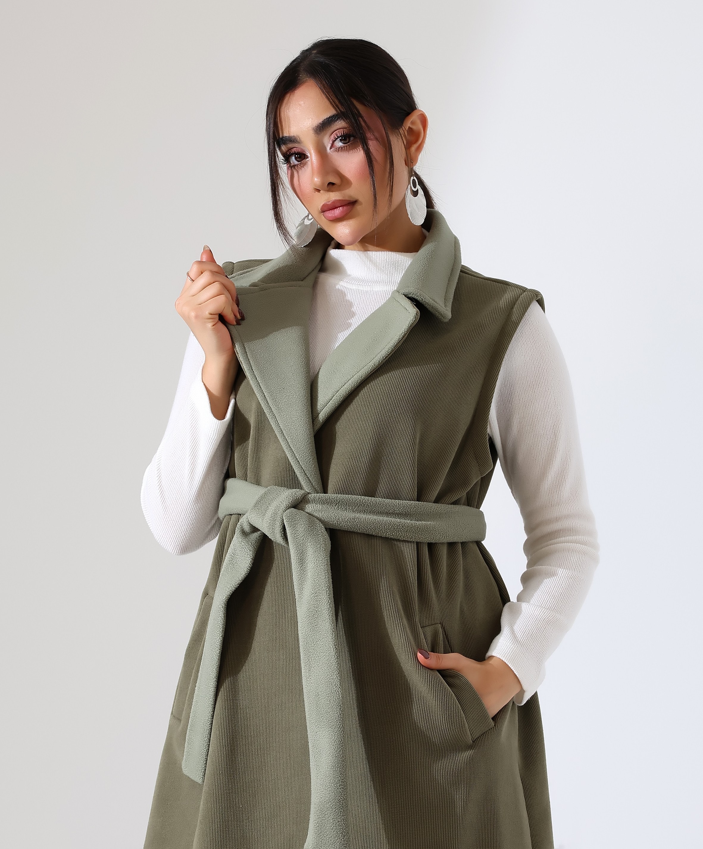 Çift Cep Bağlamalı Uzun Yelek