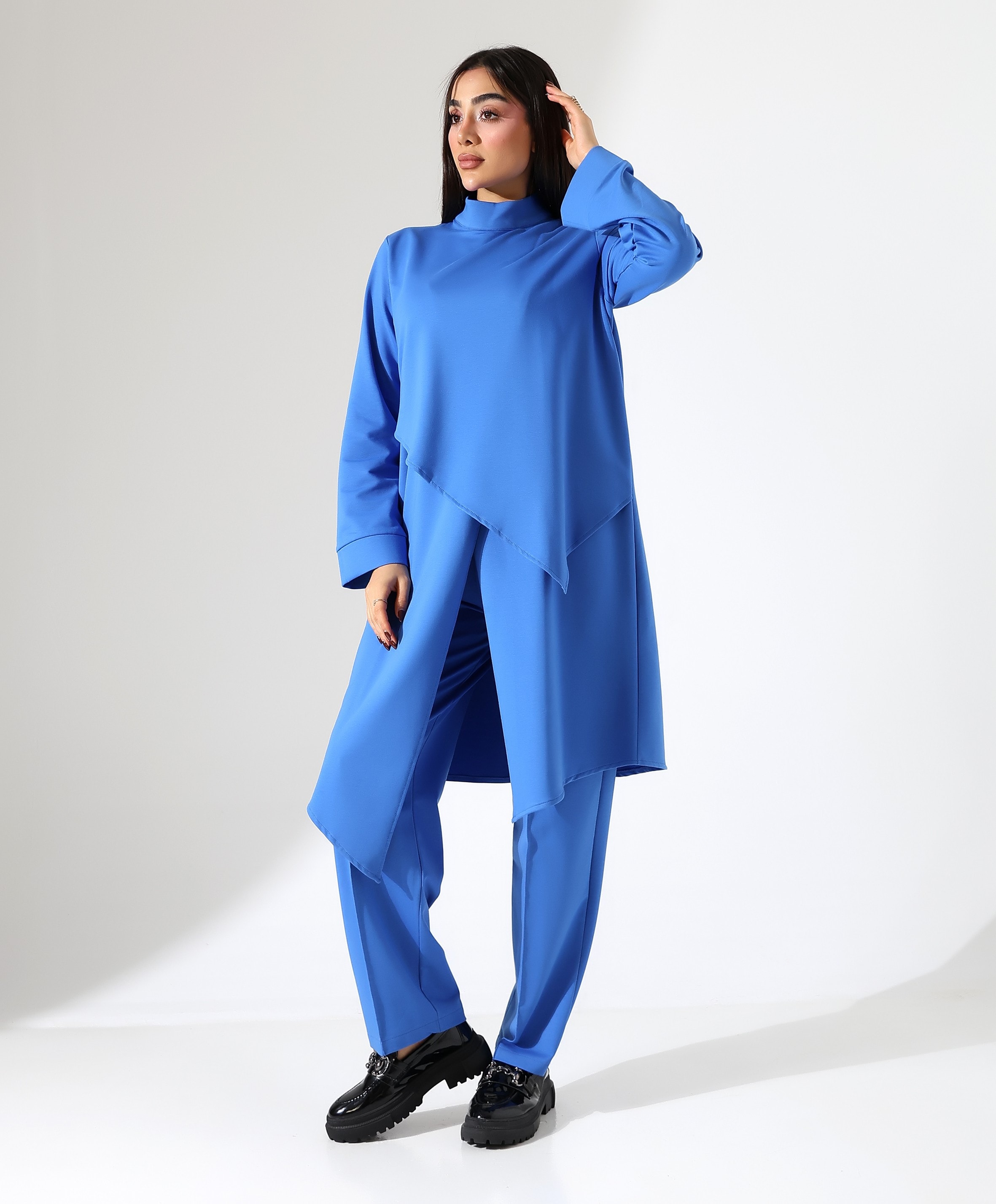 Asimetrik Boğazlı Pamuk İki Parça Takım