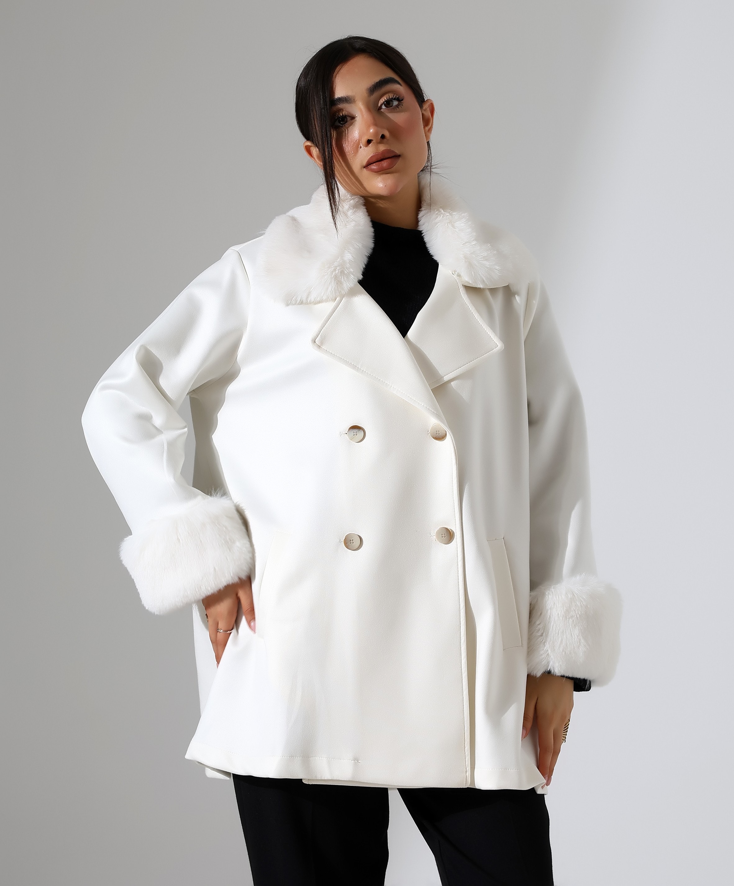 Düğme Kapama Kürk Detay Ceket