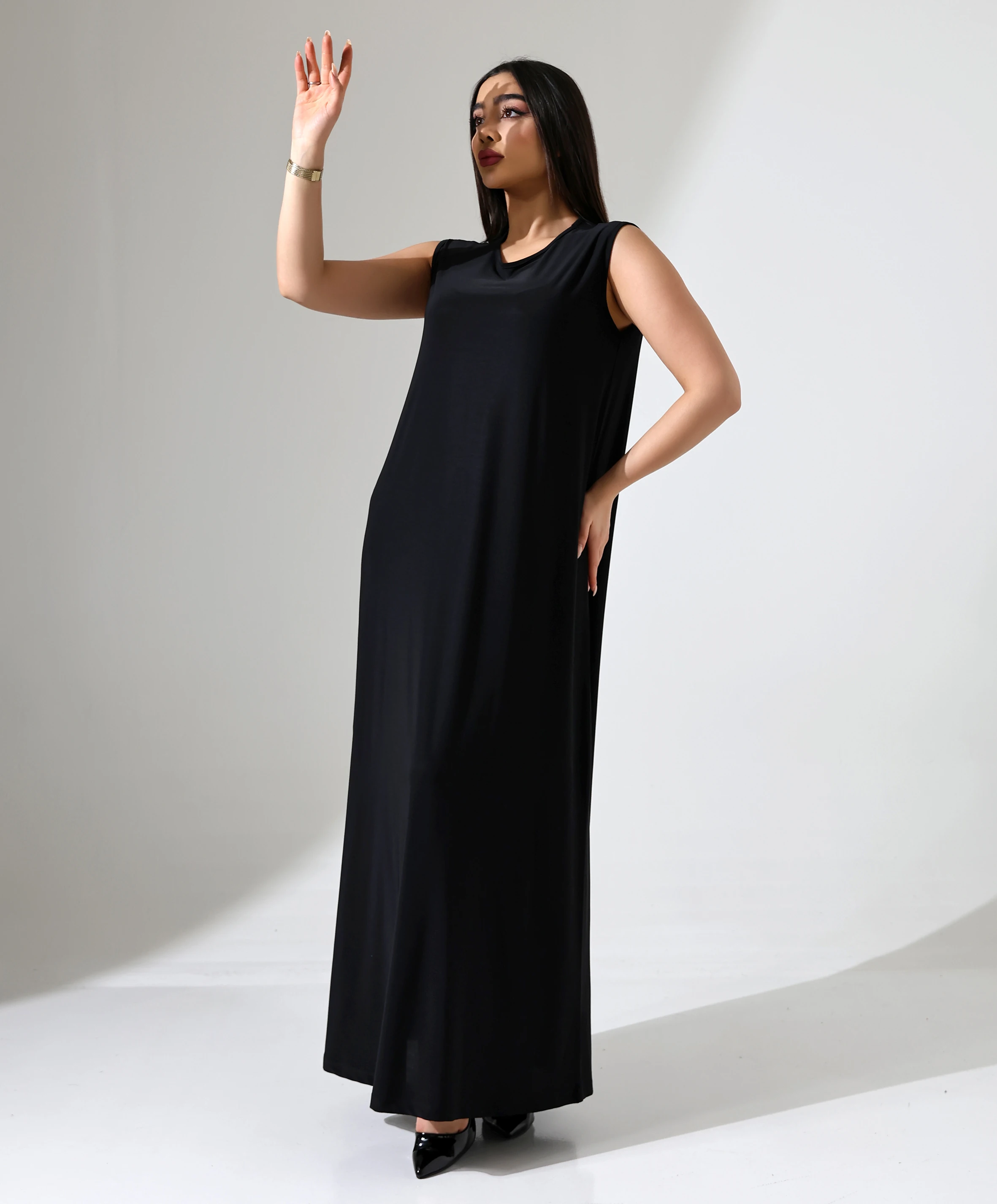 Battal Beden Sıfır Kol Uzun Elbise