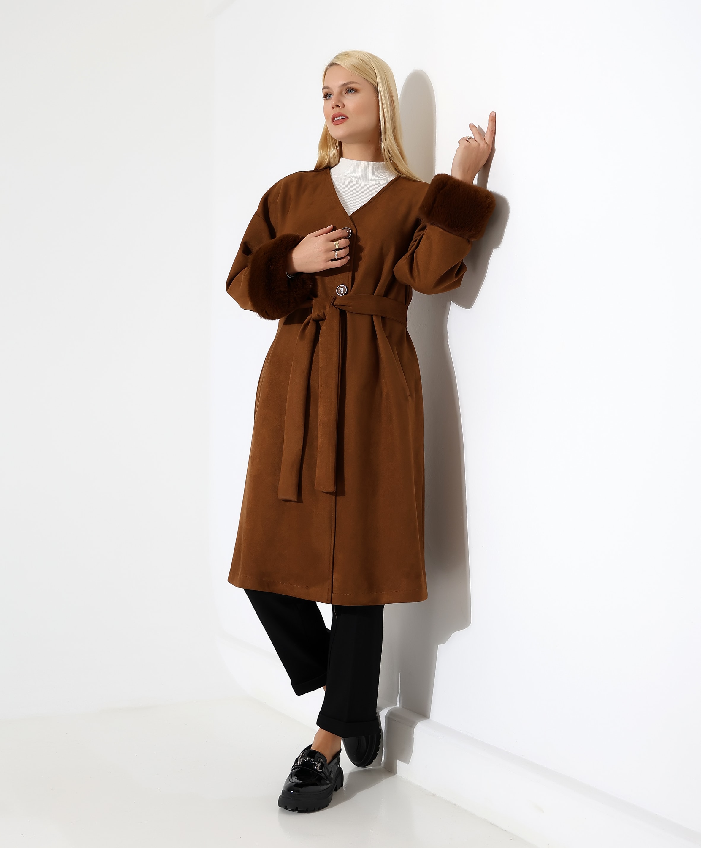 Kürk Detay Düğme Kapama Bol Ceket