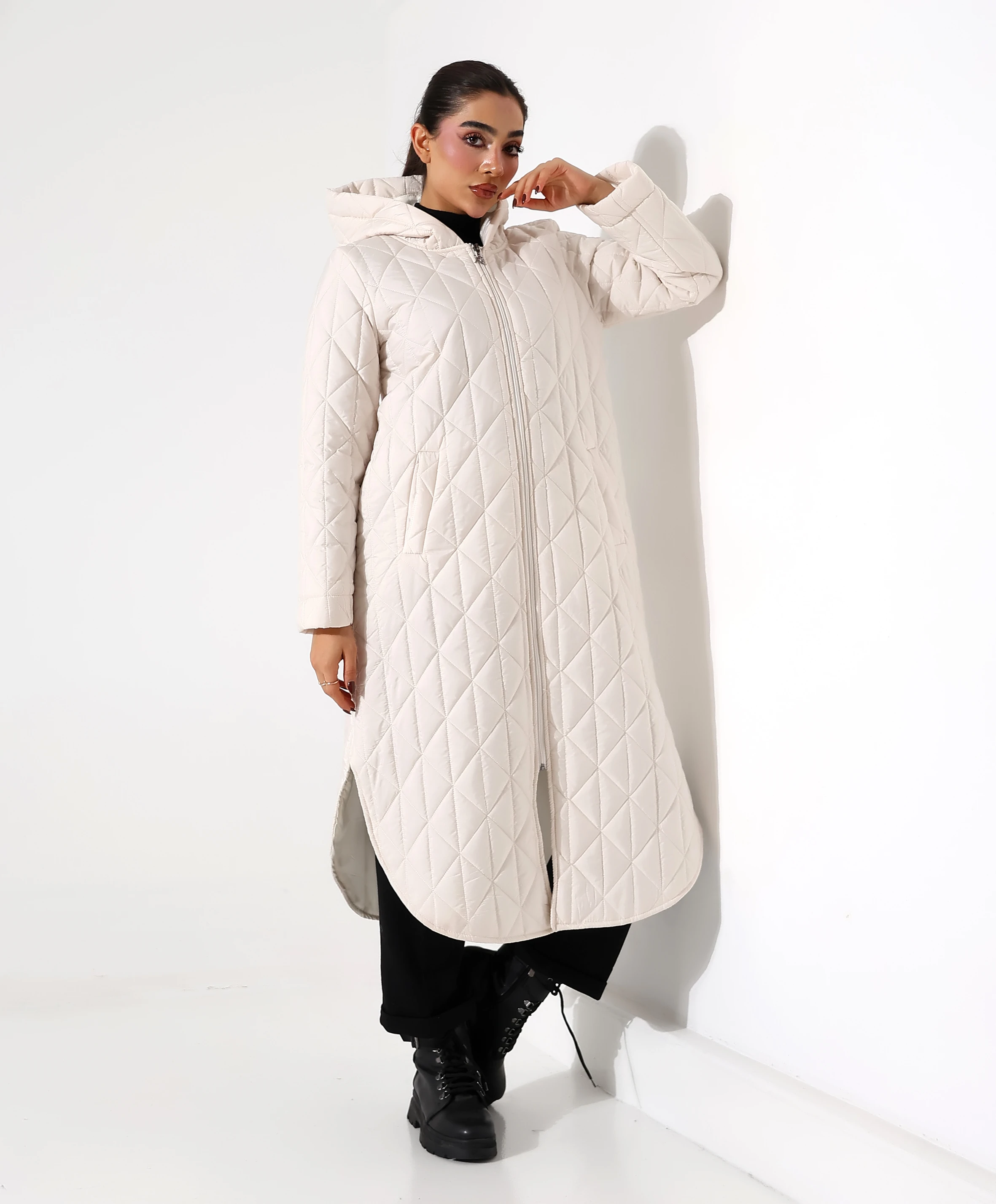 Fermuarlı Uzun Kapitone Şişme Mont