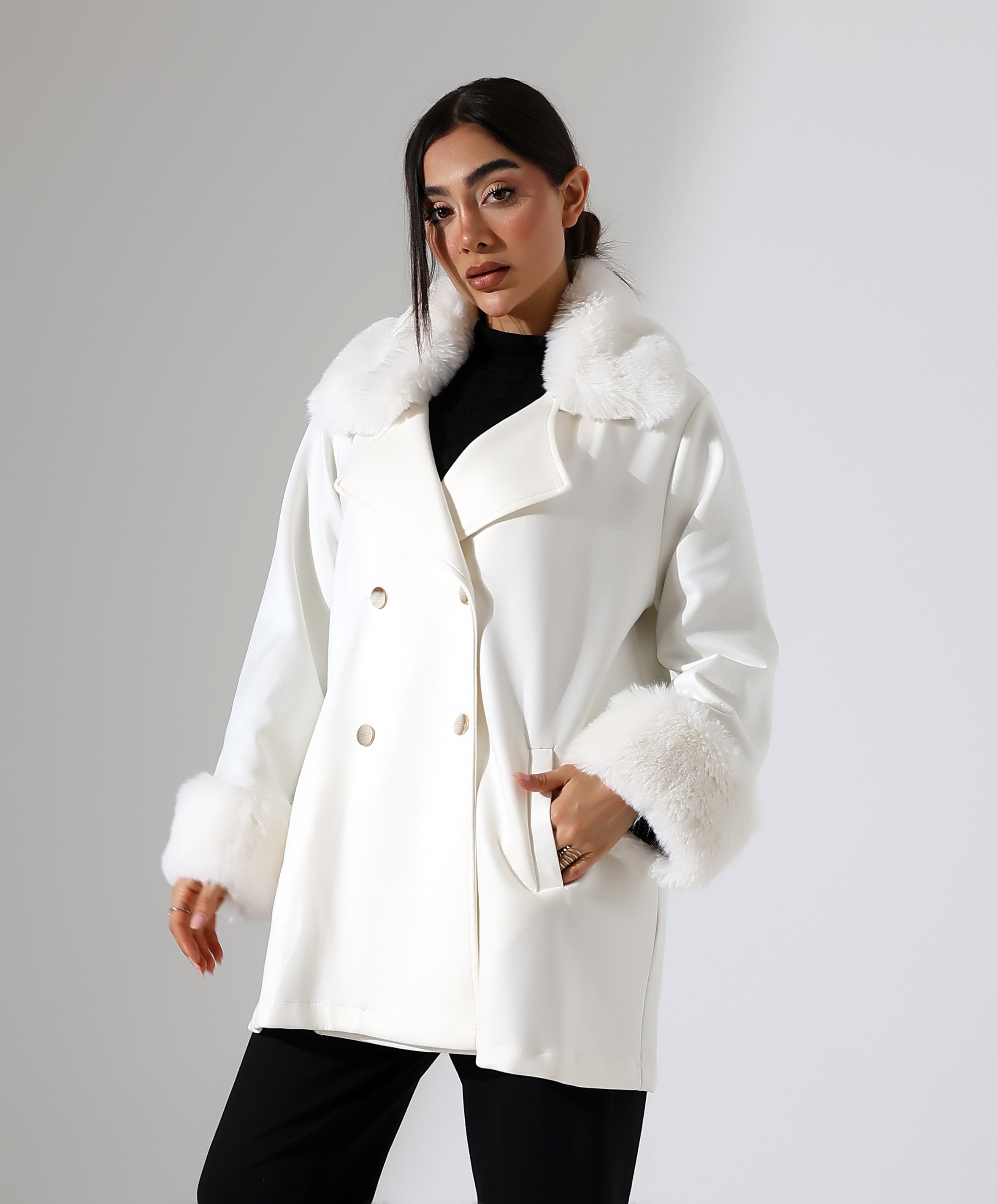 Düğme Kapama Kürk Detay Ceket