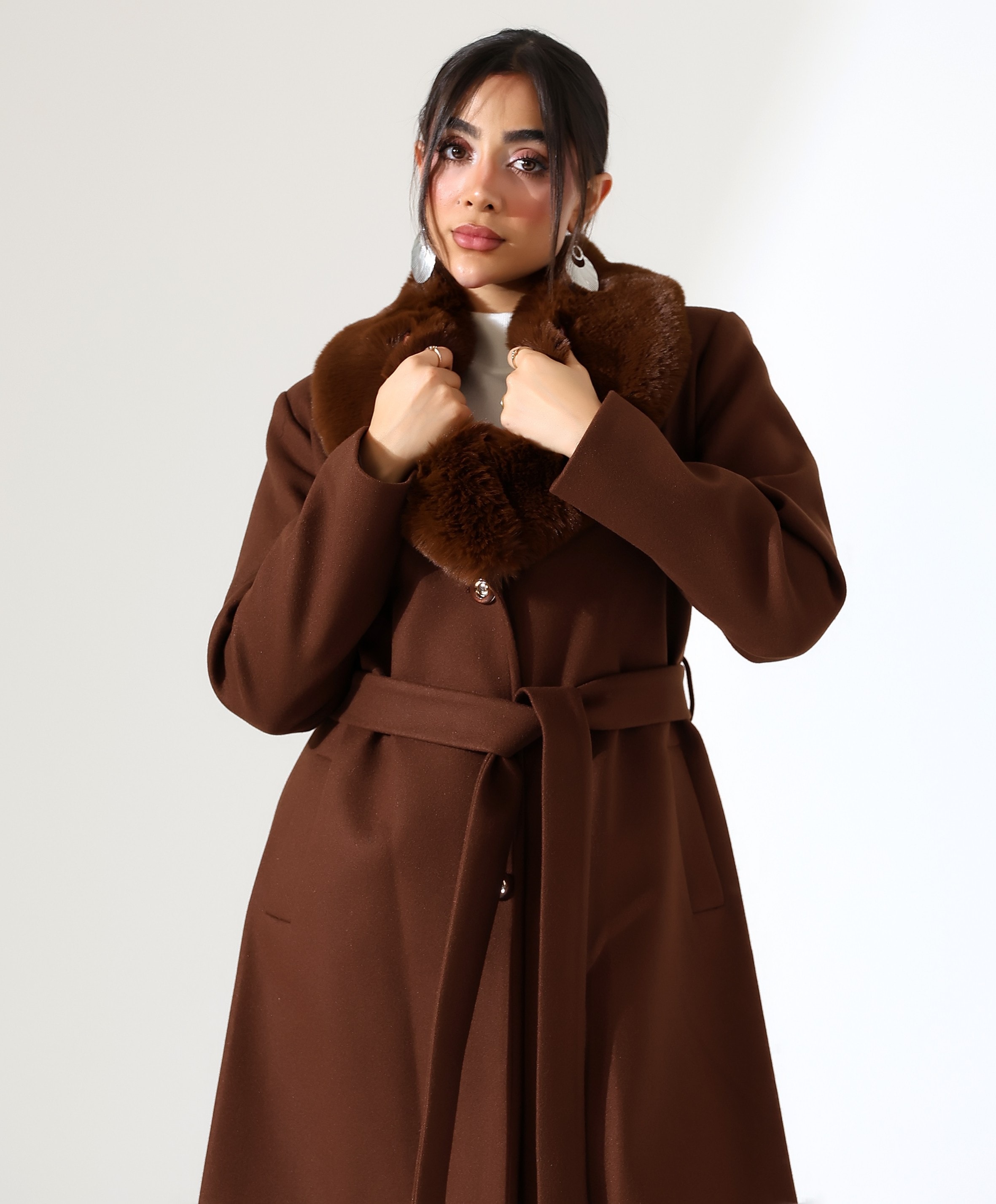 Kürk Yaka Kısa Kaşe Kaban