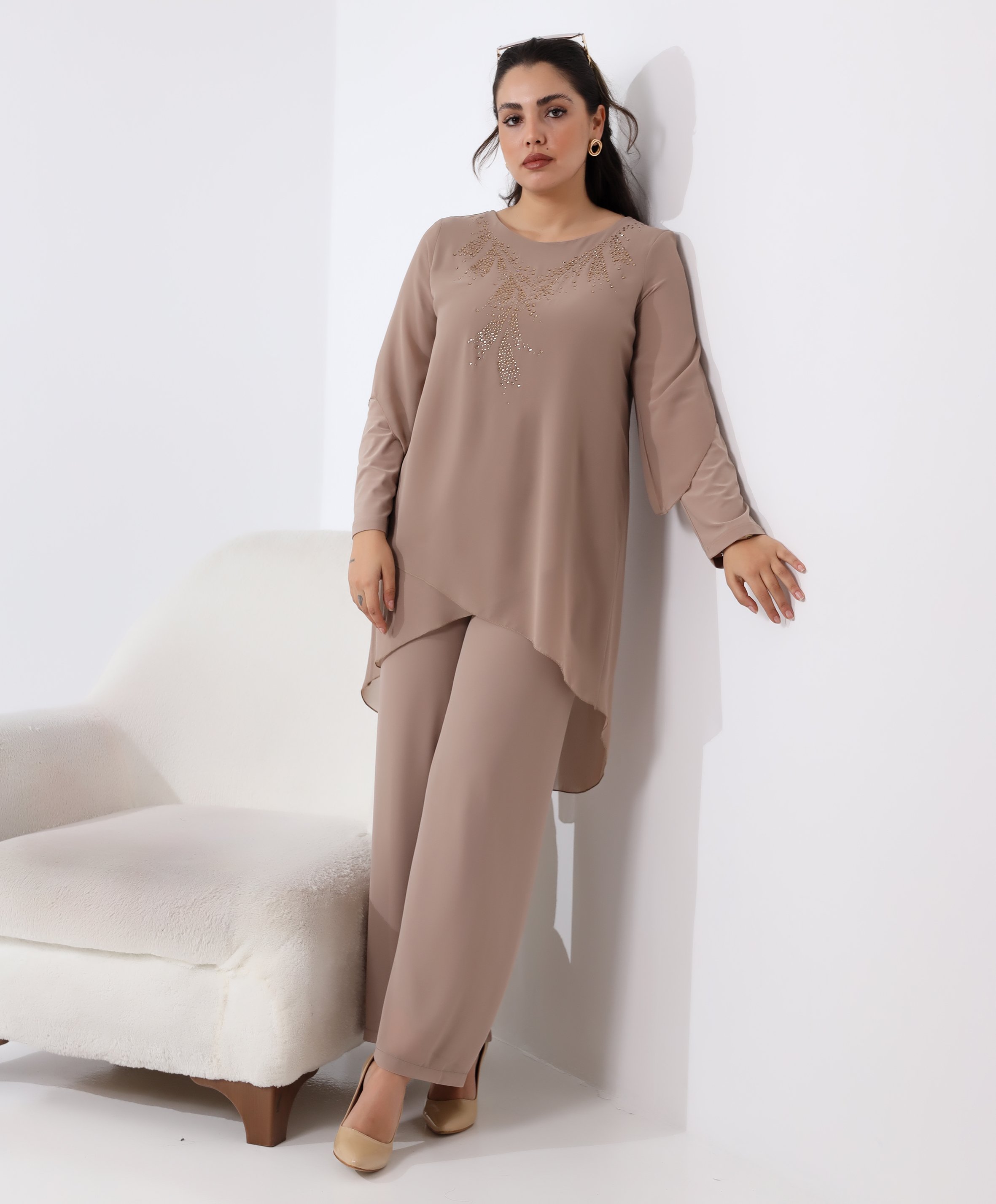 Taş Detaylı Kısa Şifon Tunik