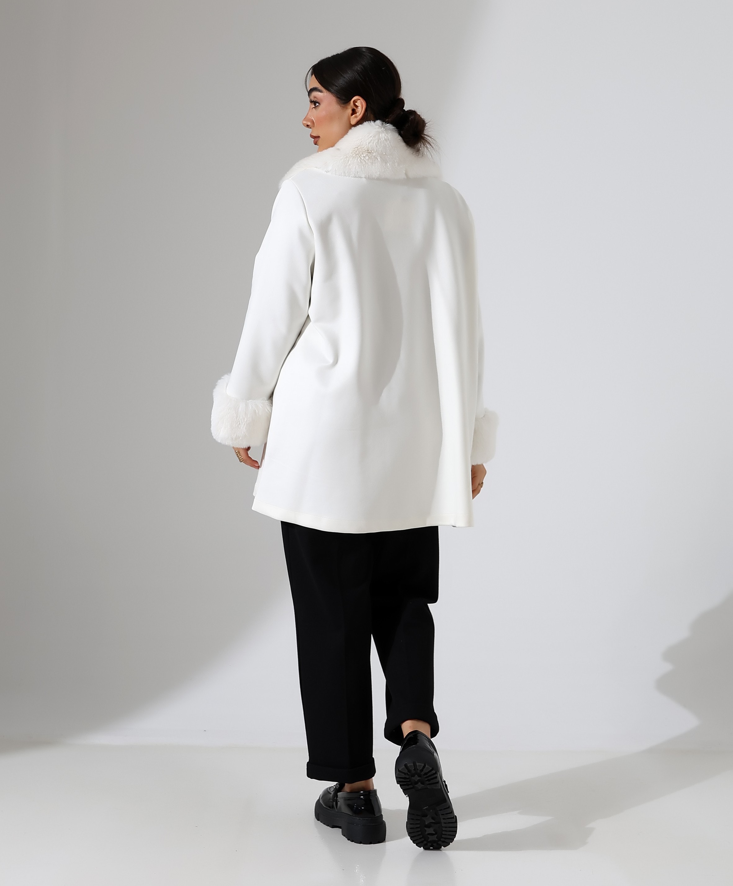 Düğme Kapama Kürk Detay Ceket