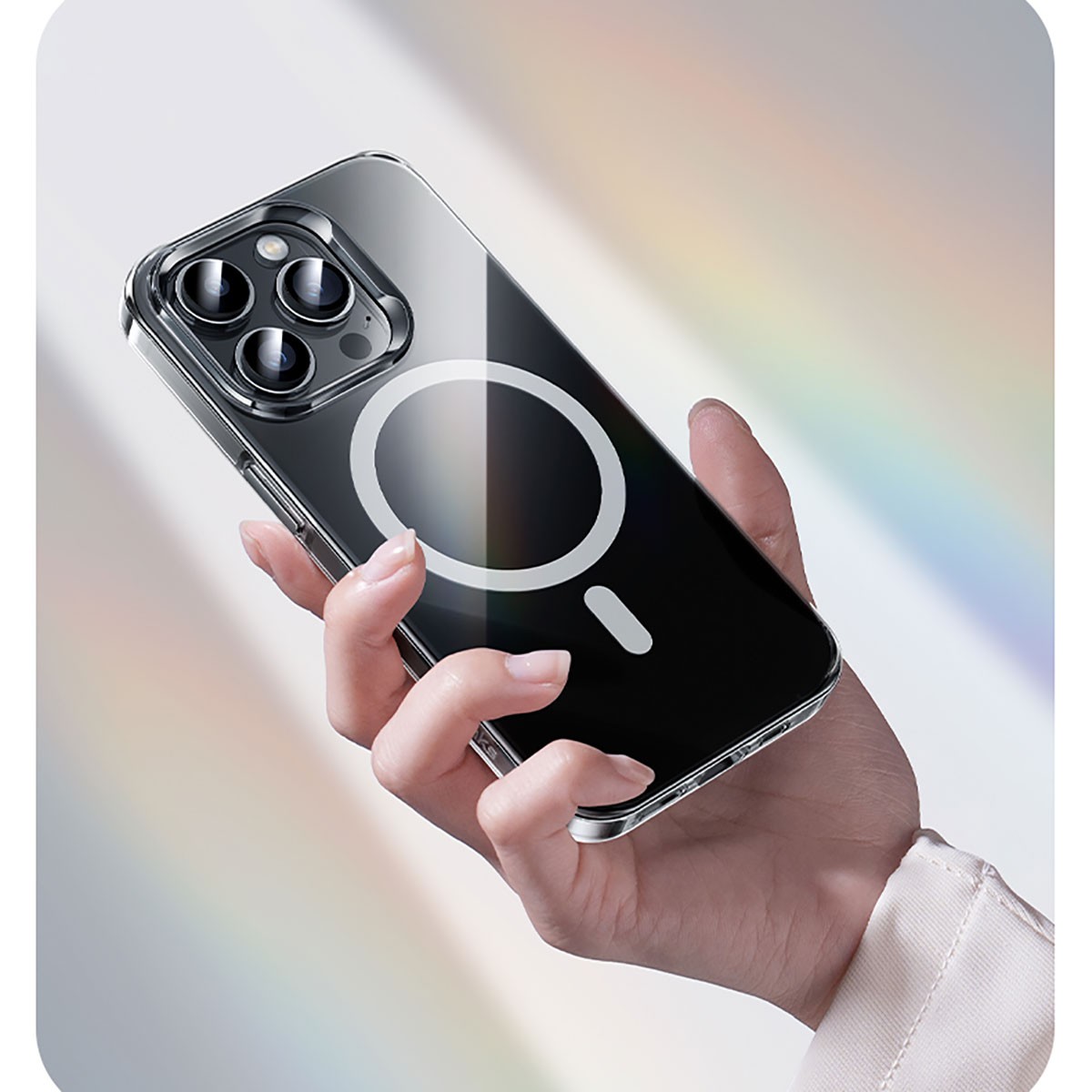 iPhone 15 Pro Max Kılıf Magsafe Şarj Özellikli Benks ​​​​​​Crystal Serisi Şeffaf Kılıf