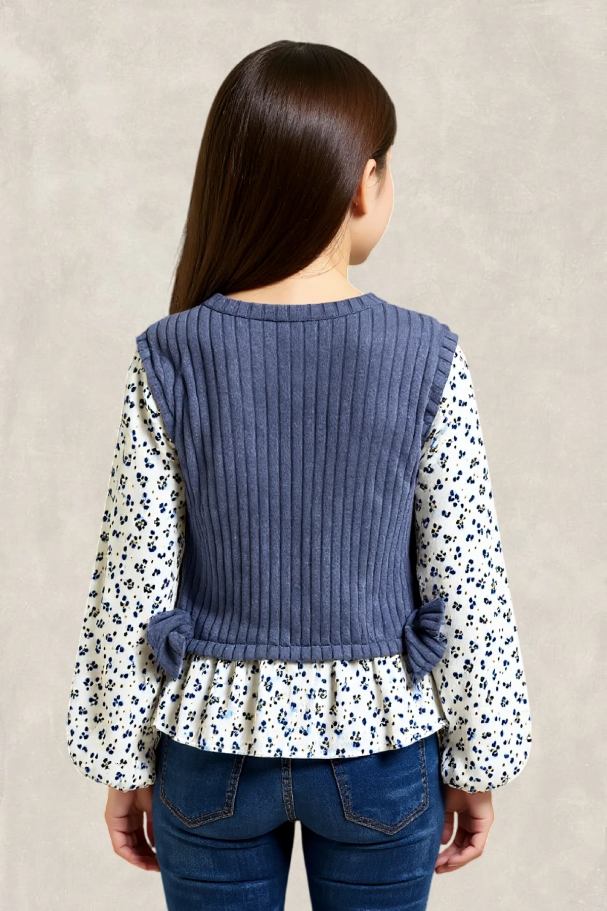 Kurdeleli Kombine Triko Yelekli Bluz