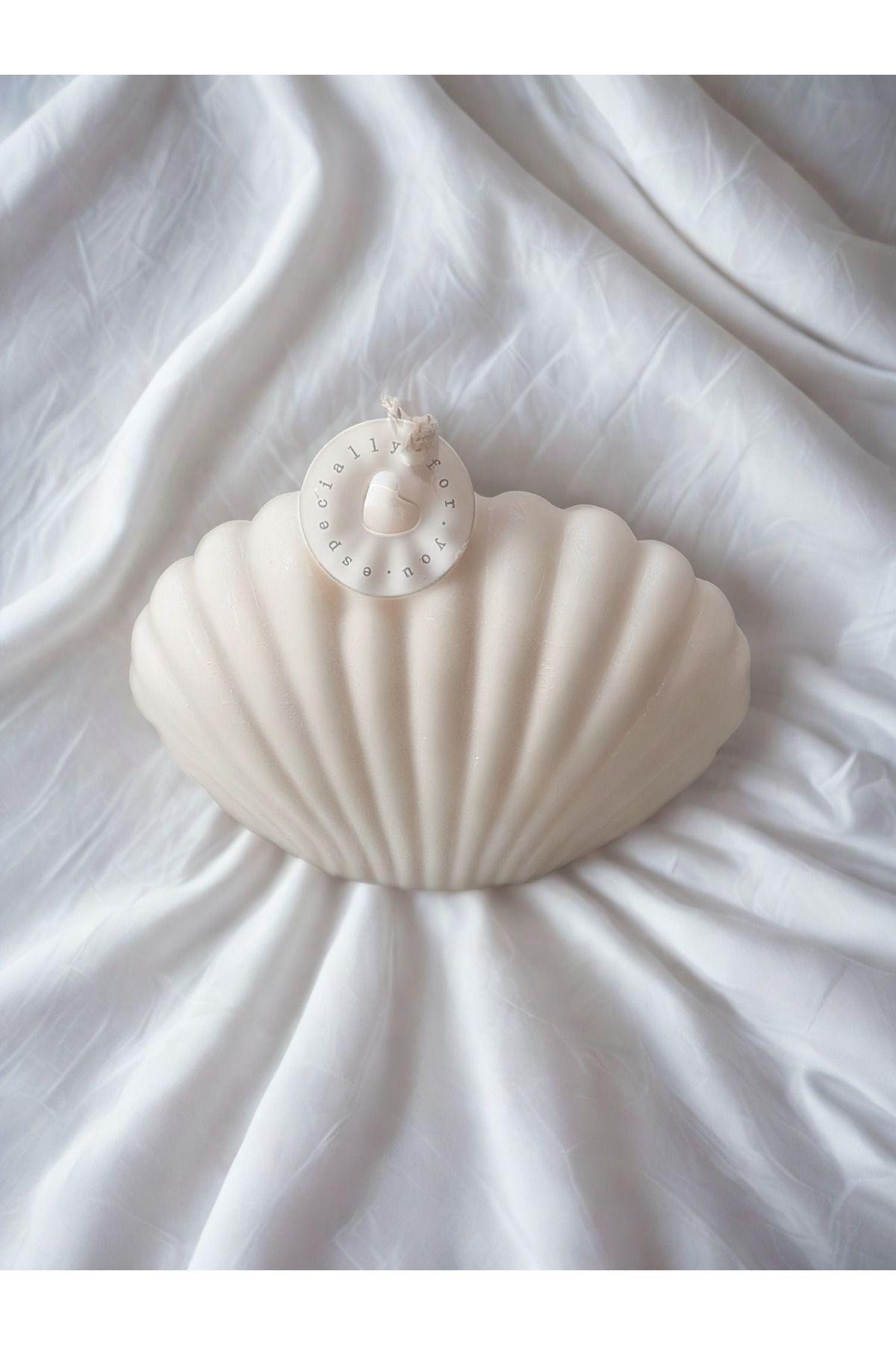 Deniz Kabuğu Şeklinde Soya Wax Mum – El Yapımı & Dekoratif