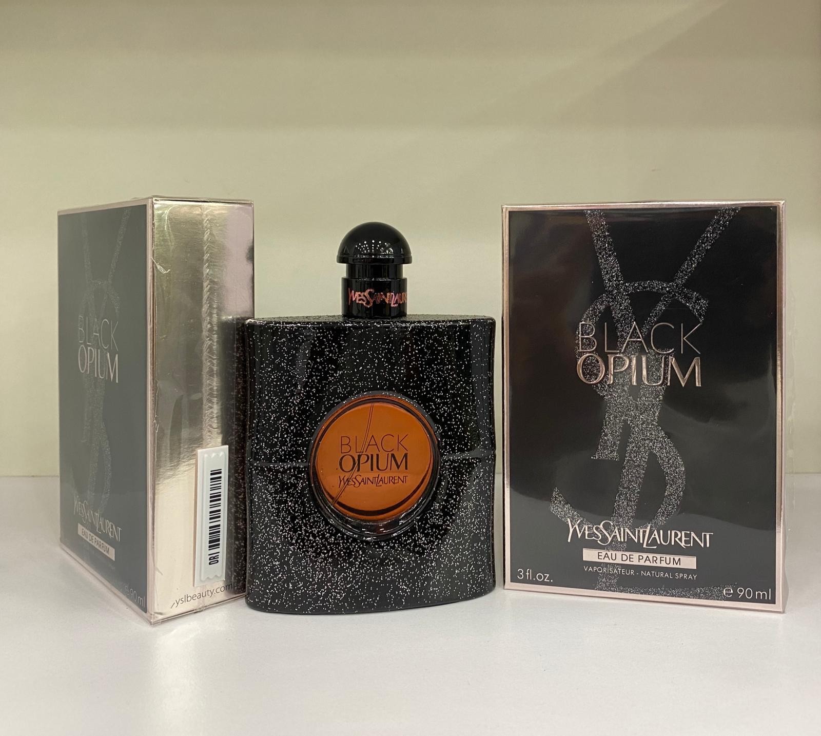 YSL Black Opium Kadın Parfümü 90 mL  İkonik ve Tutkulu Eau de Parfum