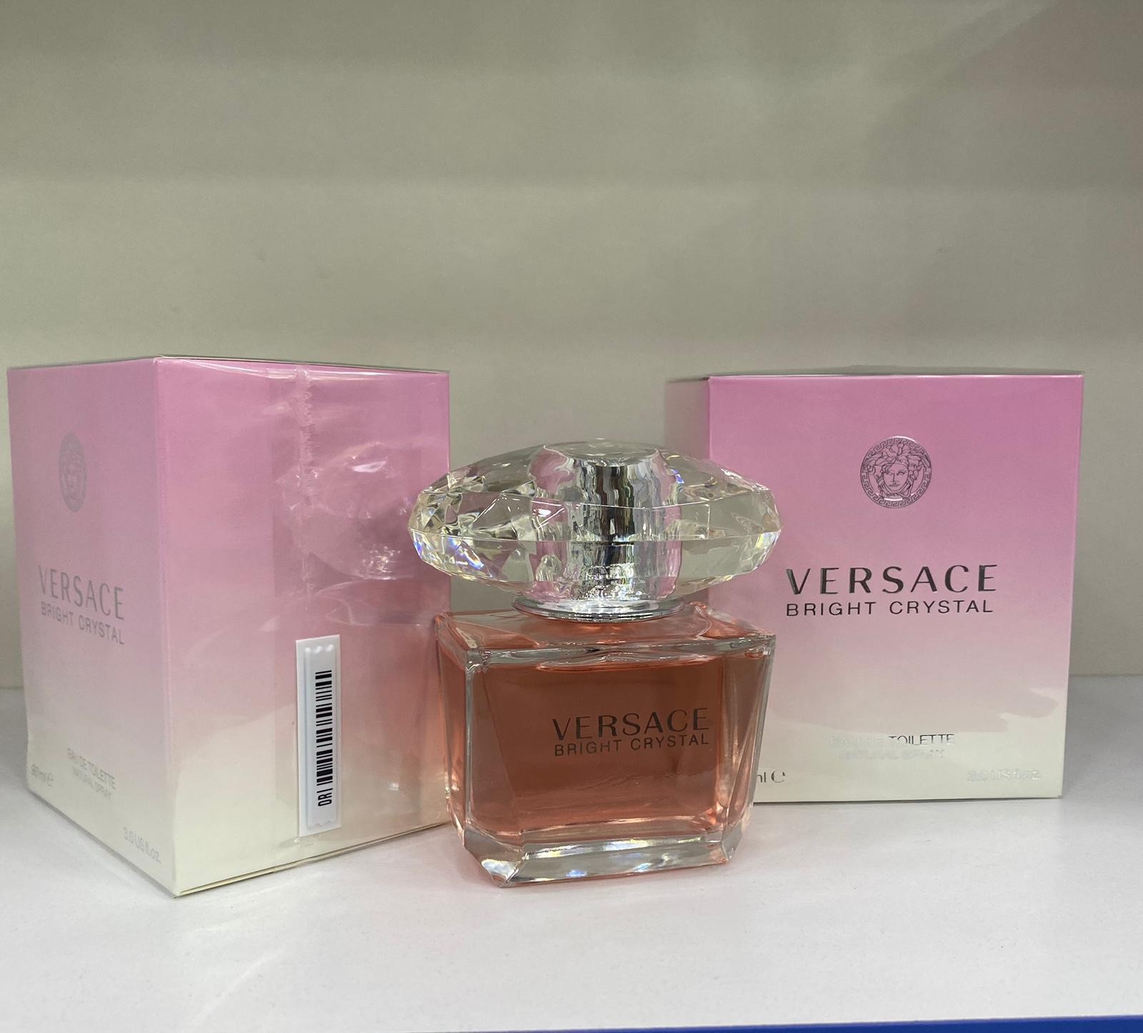 Versace Bright Crystal Kadın Parfümü 90 mL  Ferah ve Çekici EDT