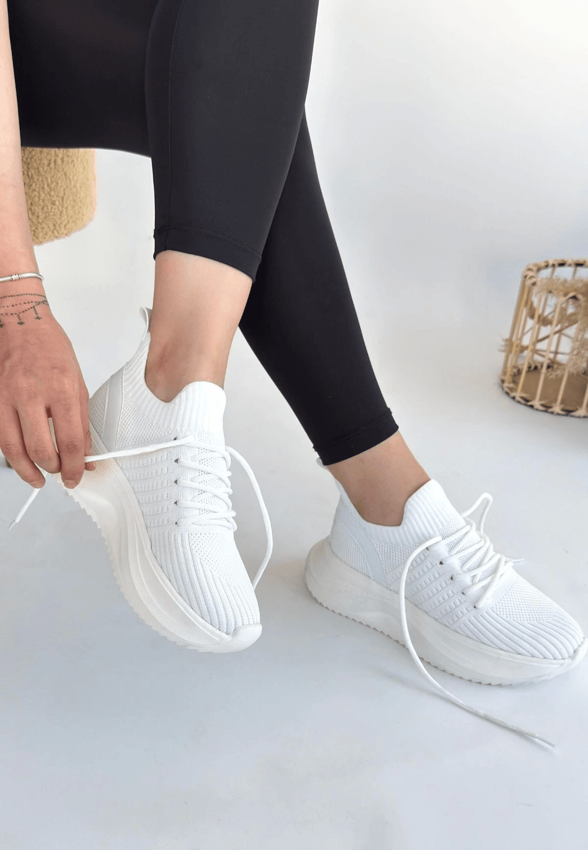 Jindy Beyaz Triko Bağcıklı Spor  Ayakkabı