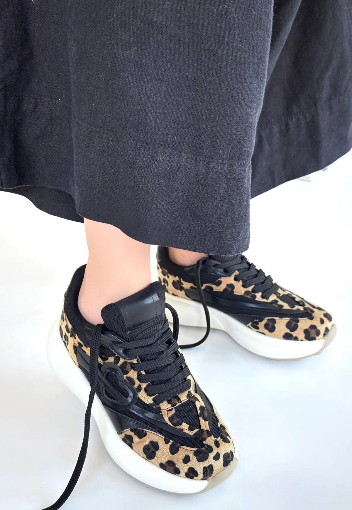 Mark Leopar Süet Bağcıklı Spor Ayakkabı