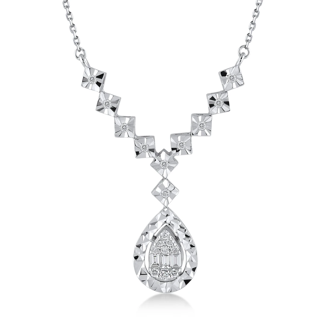 0,21 Karat Pırlanta Baget kolye