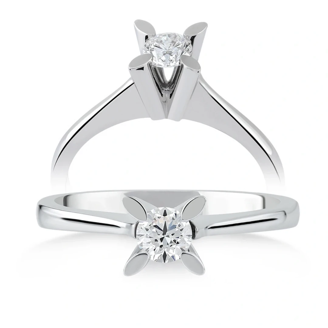 0,24 Karat Tektaş Pırlanta Yüzük