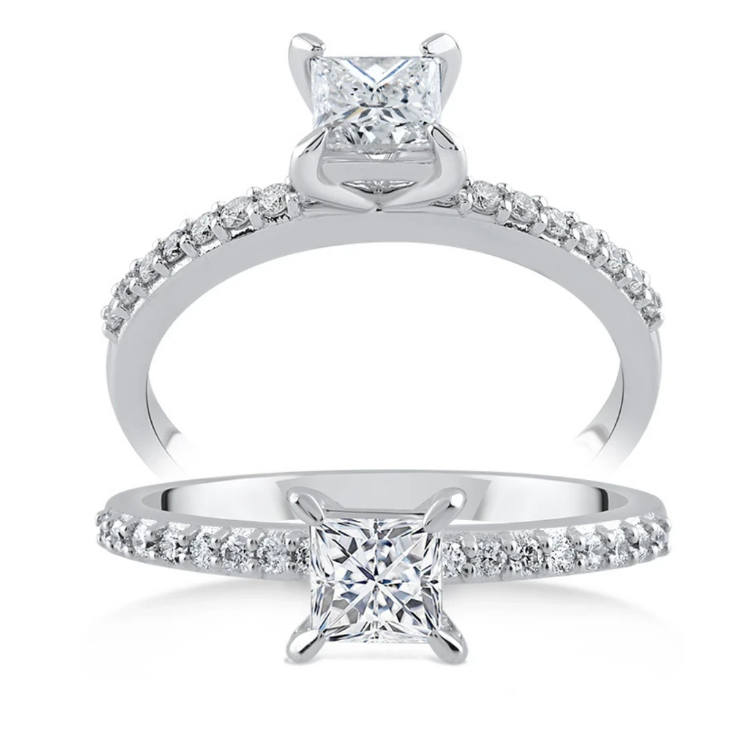 0,65 Karat Prenses Kare Tektaş Pırlanta Yüzük