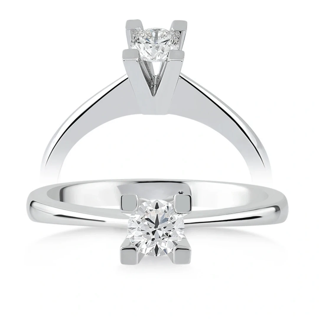 0,22 Karat Tektaş Pırlanta Yüzük