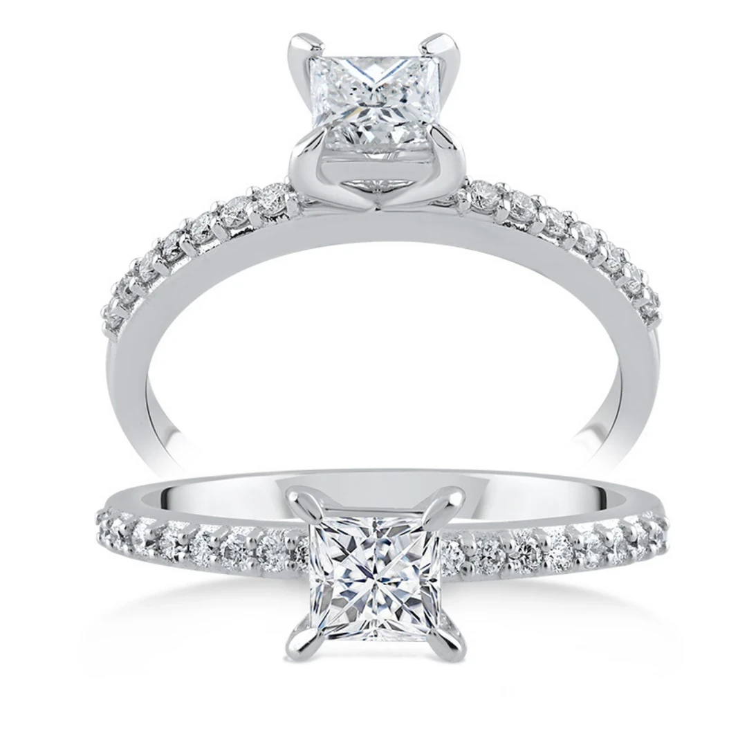 0,85 Karat Prenses Kare Tektaş Pırlanta Yüzük