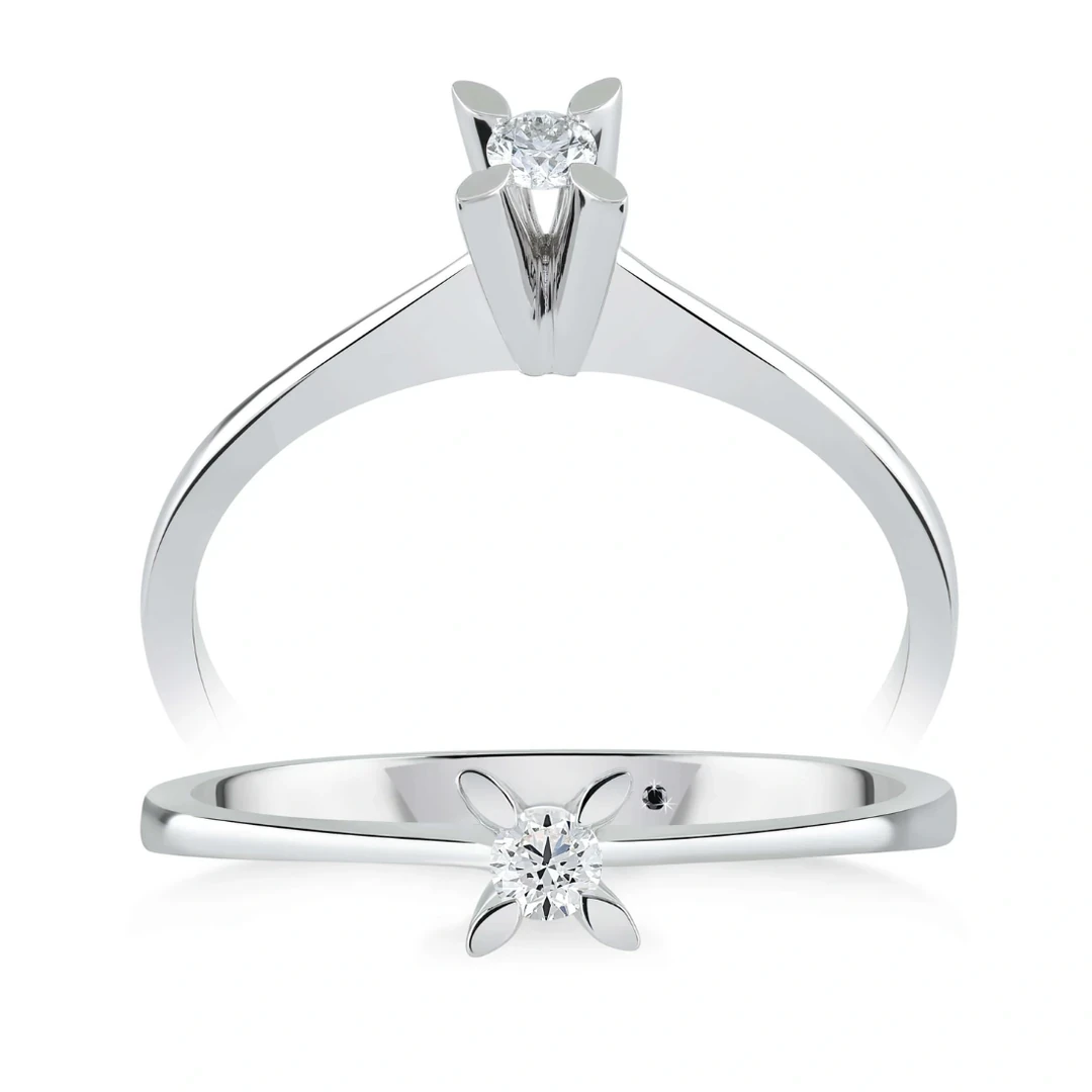 0,17 Karat Tektaş Pırlanta Yüzük