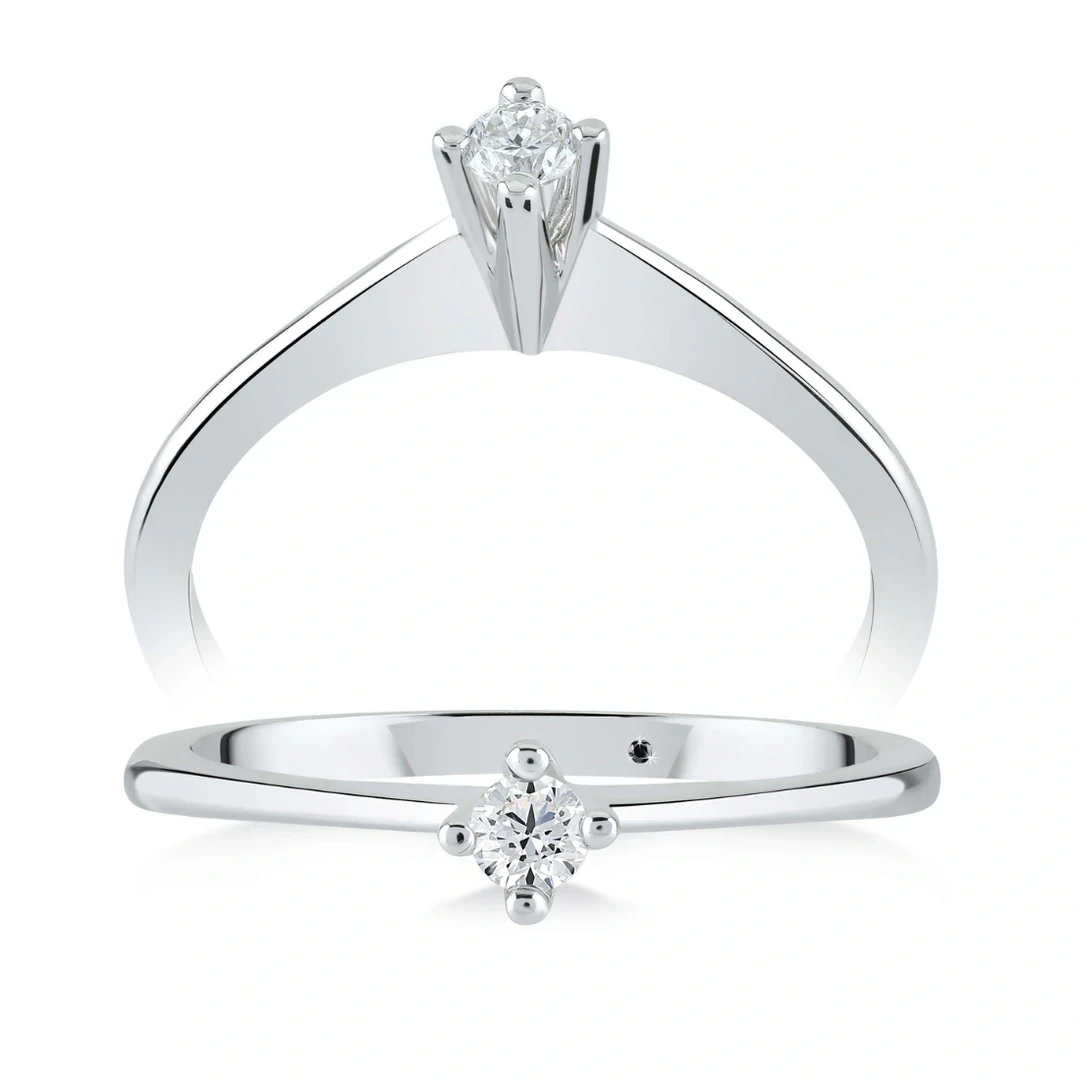 0,24 Karat Tektaş Pırlanta Yüzük