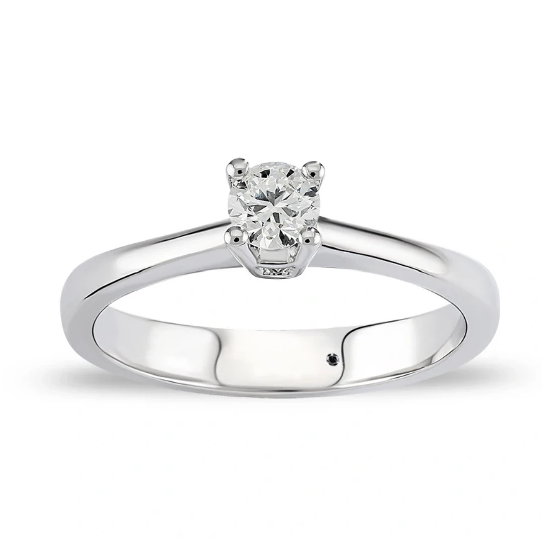 0,35 Karat Tektaş Pırlanta Yüzük