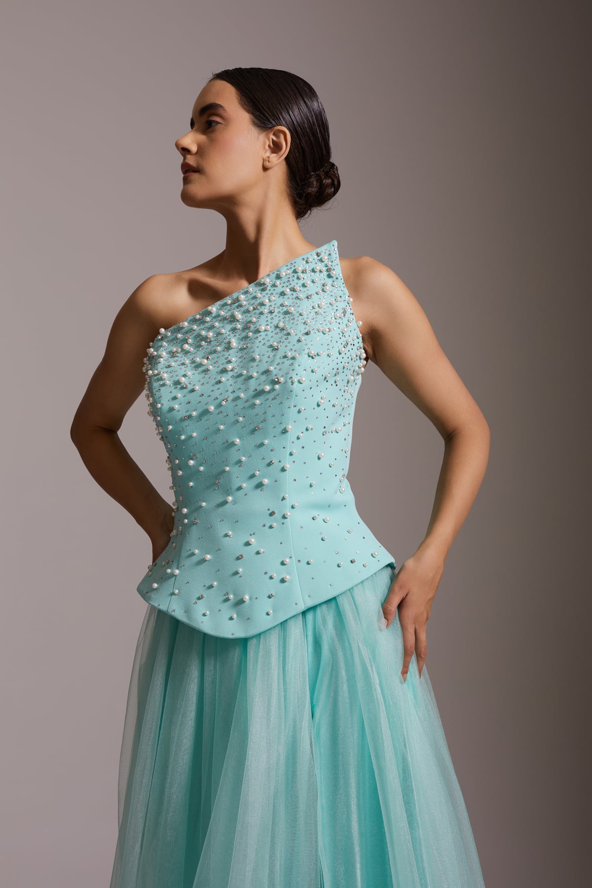 One-Shoulder Pearl Tulle Evening Dress with Slit in Aqua Green