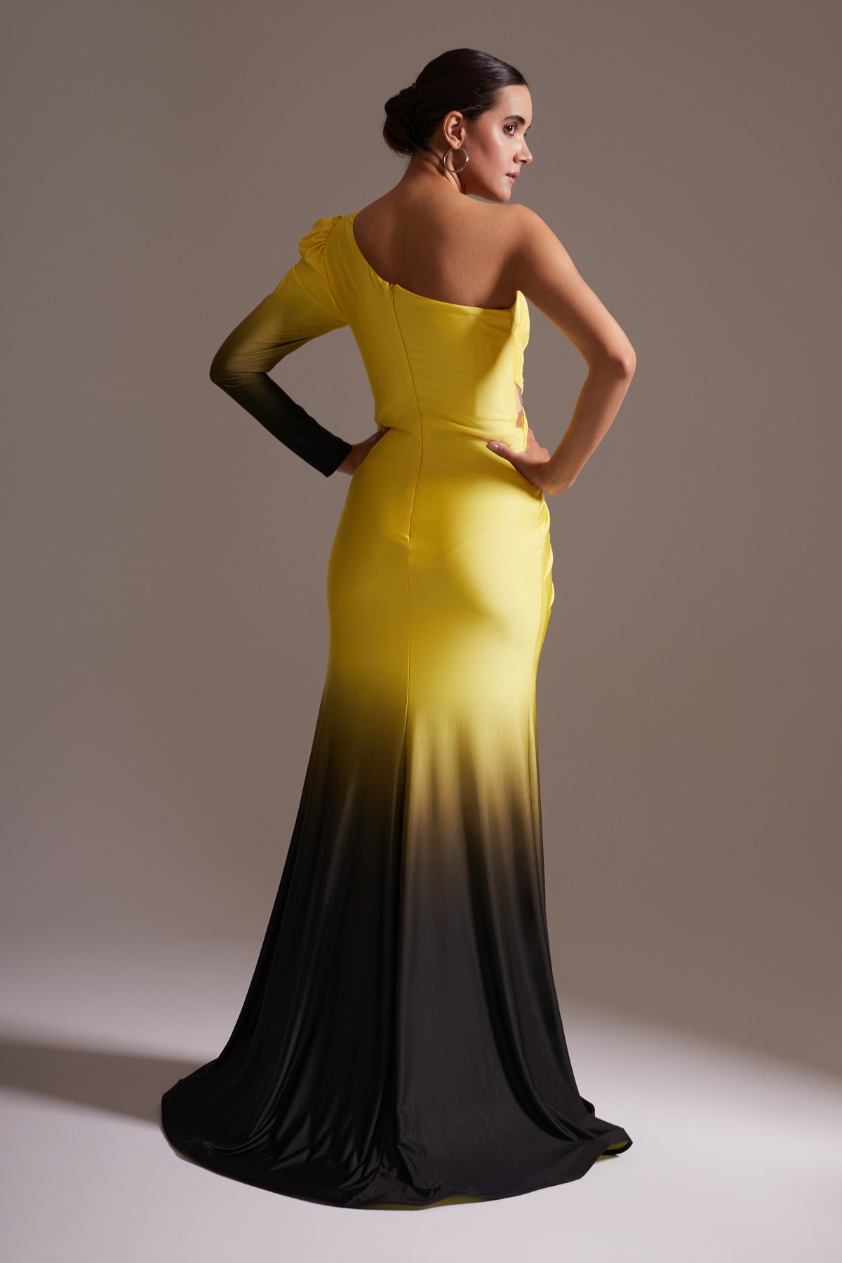 One Shoulder Asymmetric Gradient Draped Slit Evening Dress Yellow-Black