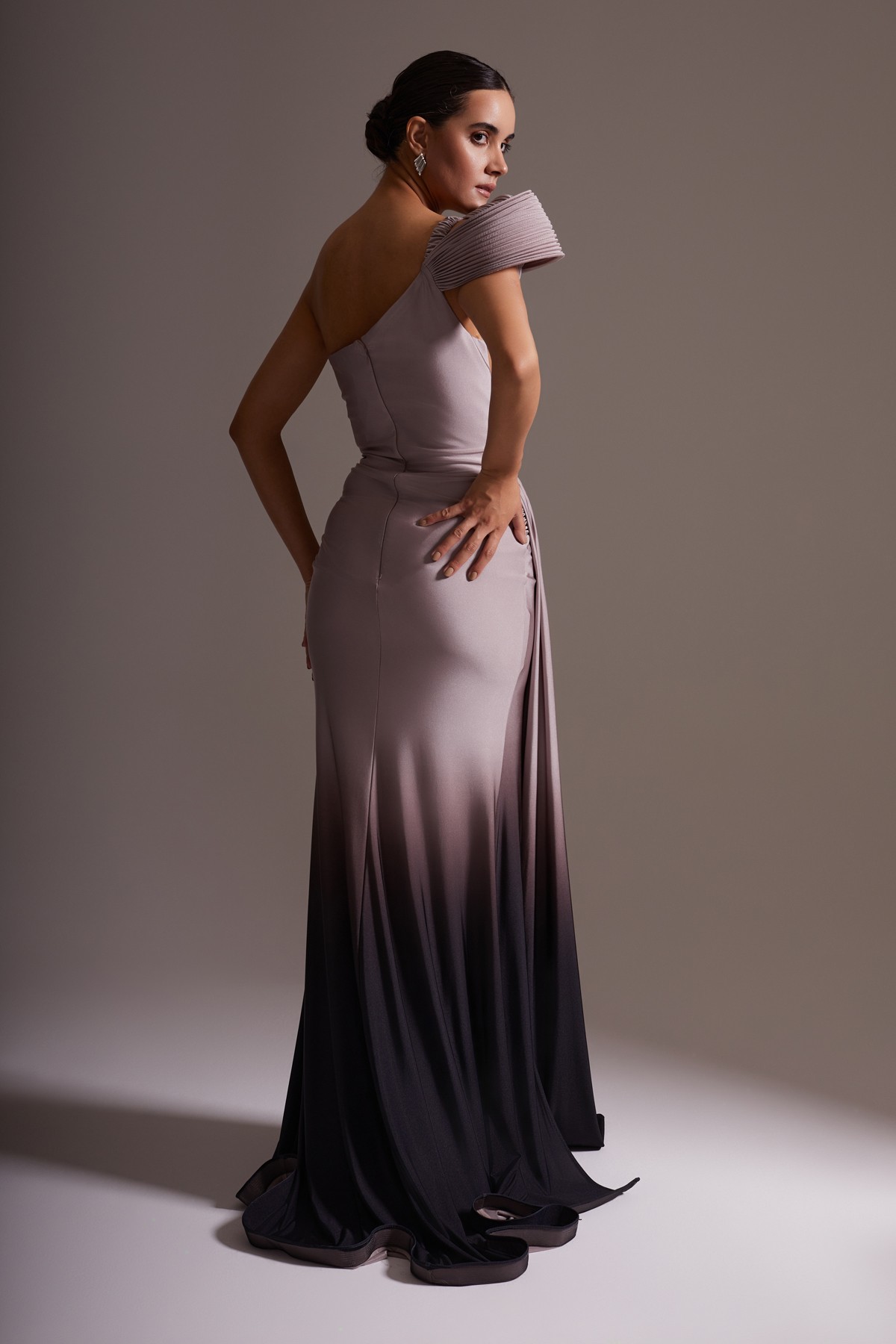 One Shoulder Draped Gradient Evening Dress with Shoulder Details Purple-Black
