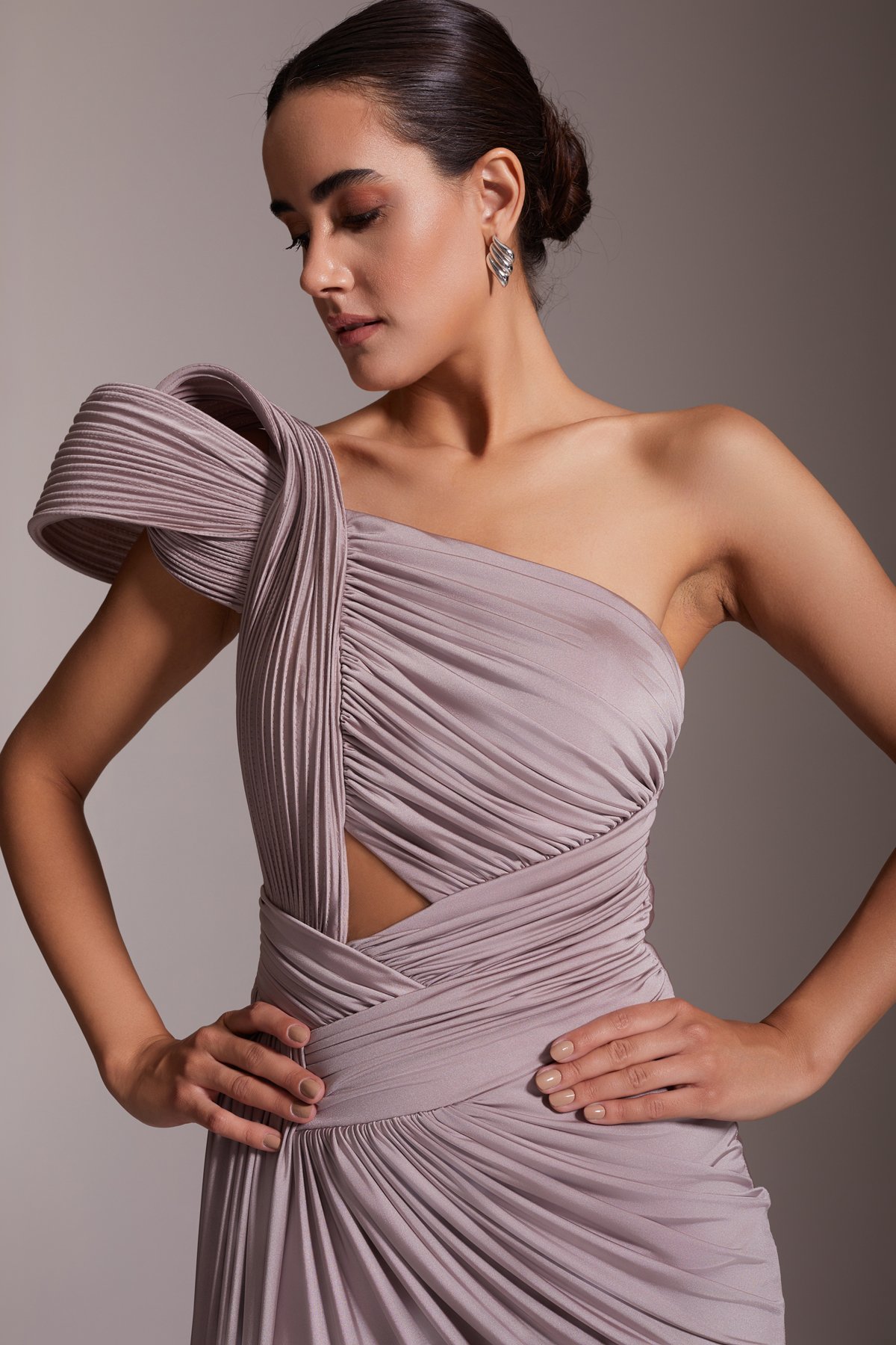 One Shoulder Draped Gradient Evening Dress with Shoulder Details Purple-Black