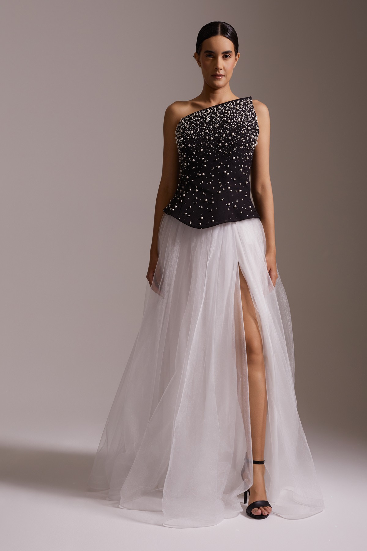 One Shoulder Pearl Stone Bustier Detail Slit White Tulle Long Evening Dress Black