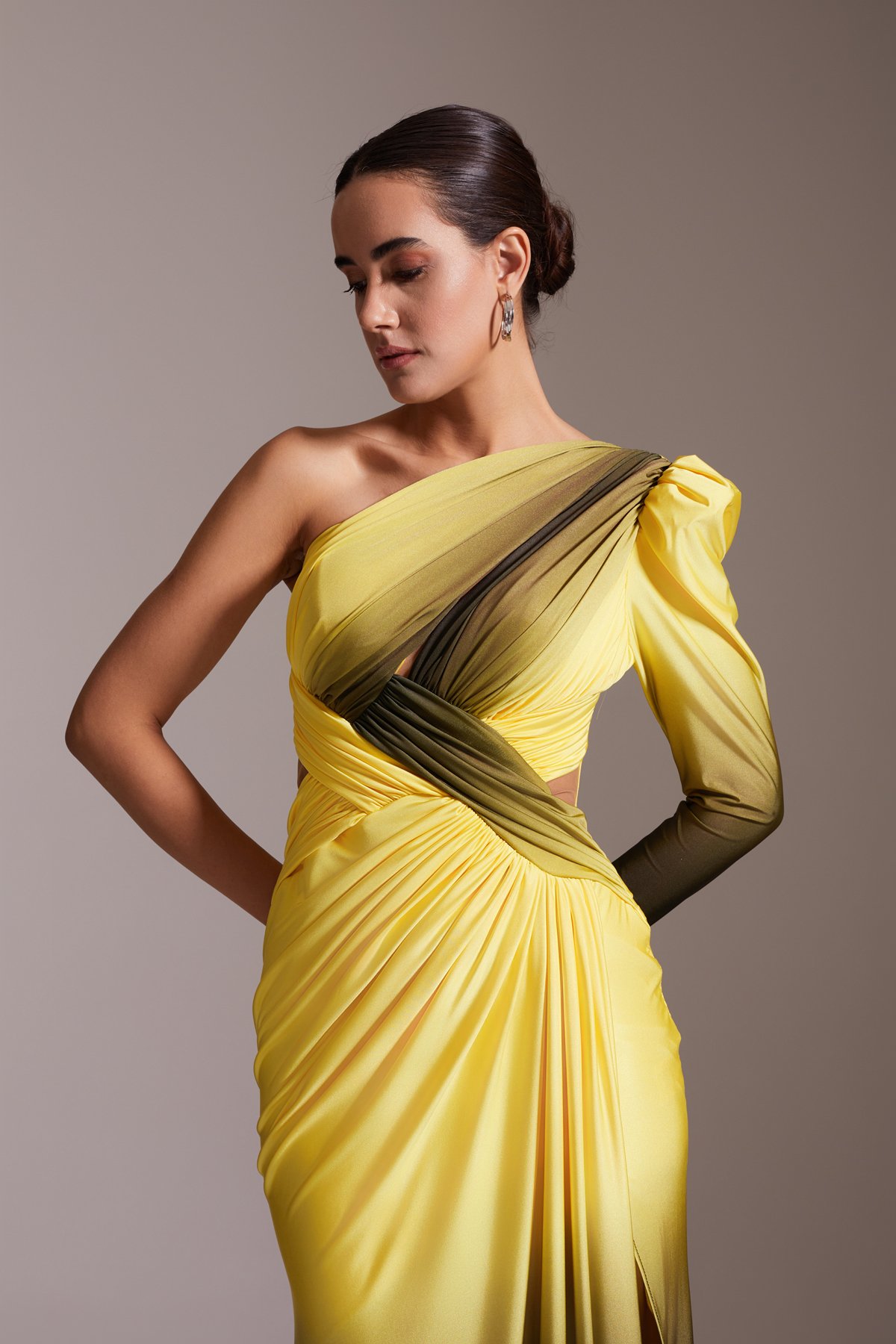 One Shoulder Asymmetric Gradient Draped Slit Evening Dress Yellow-Black