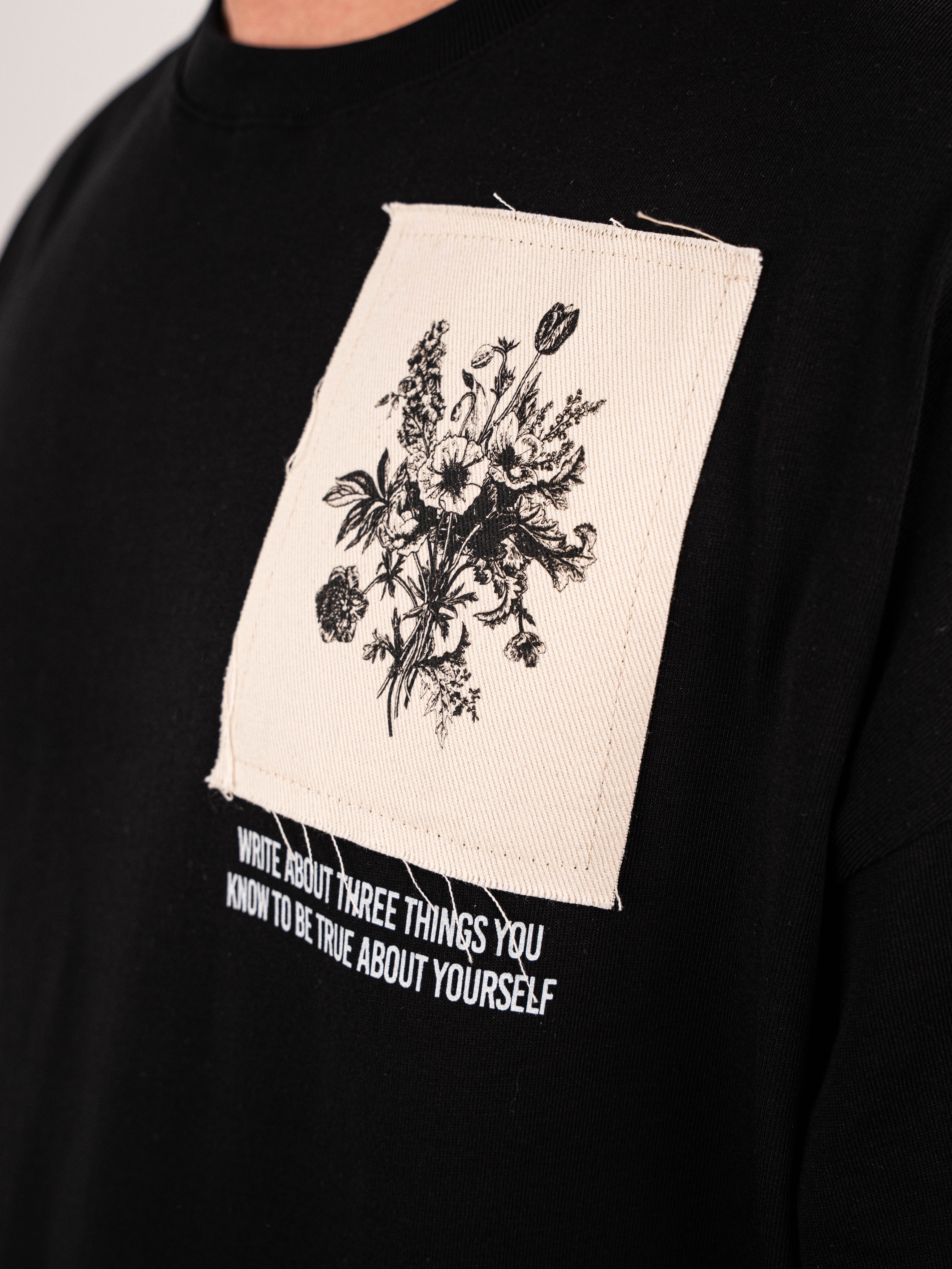 Patchli Siyah Oversize T- Shirt