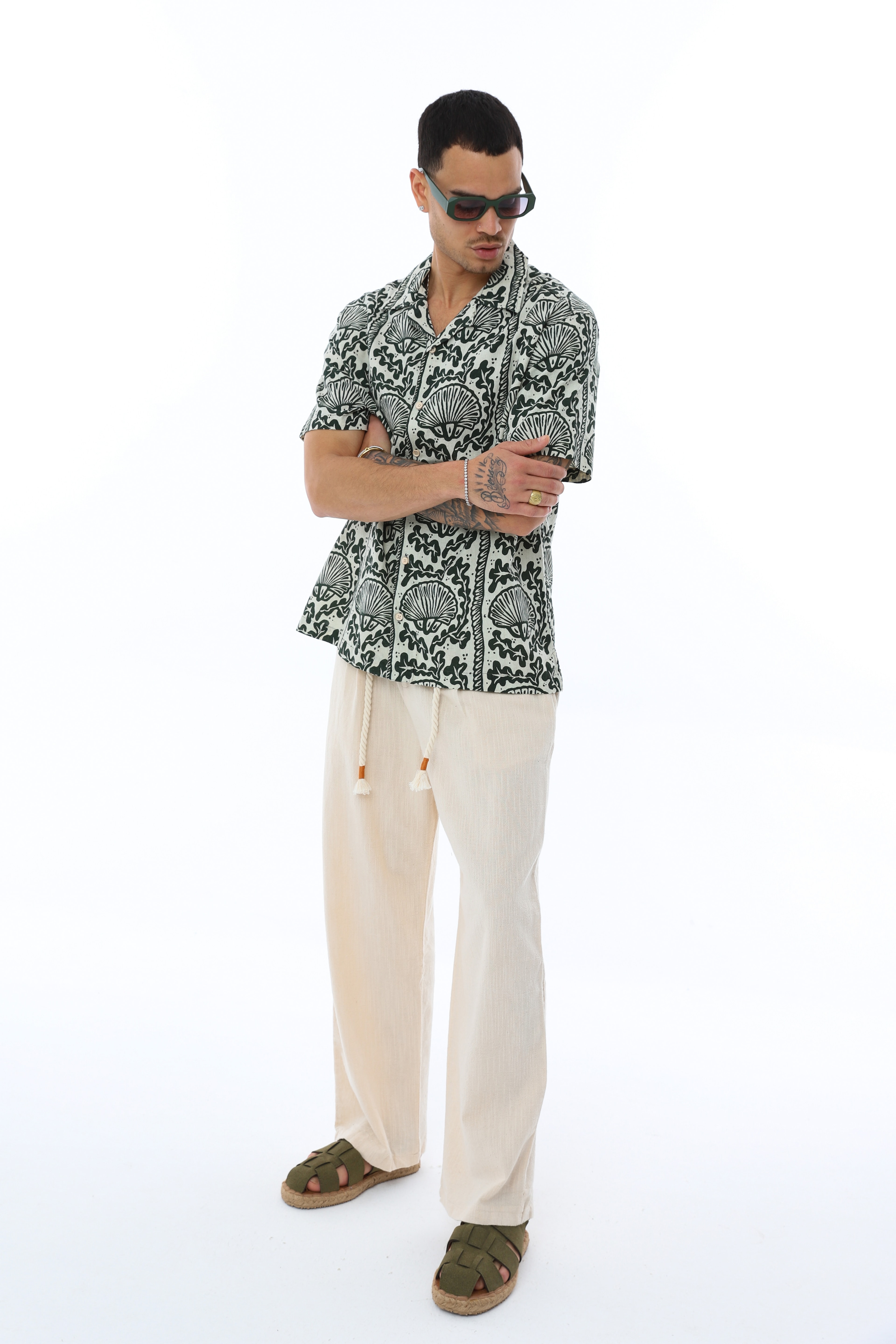 DESENLİ KISA KOLLU KETEN GÖMLEK - HAKİ