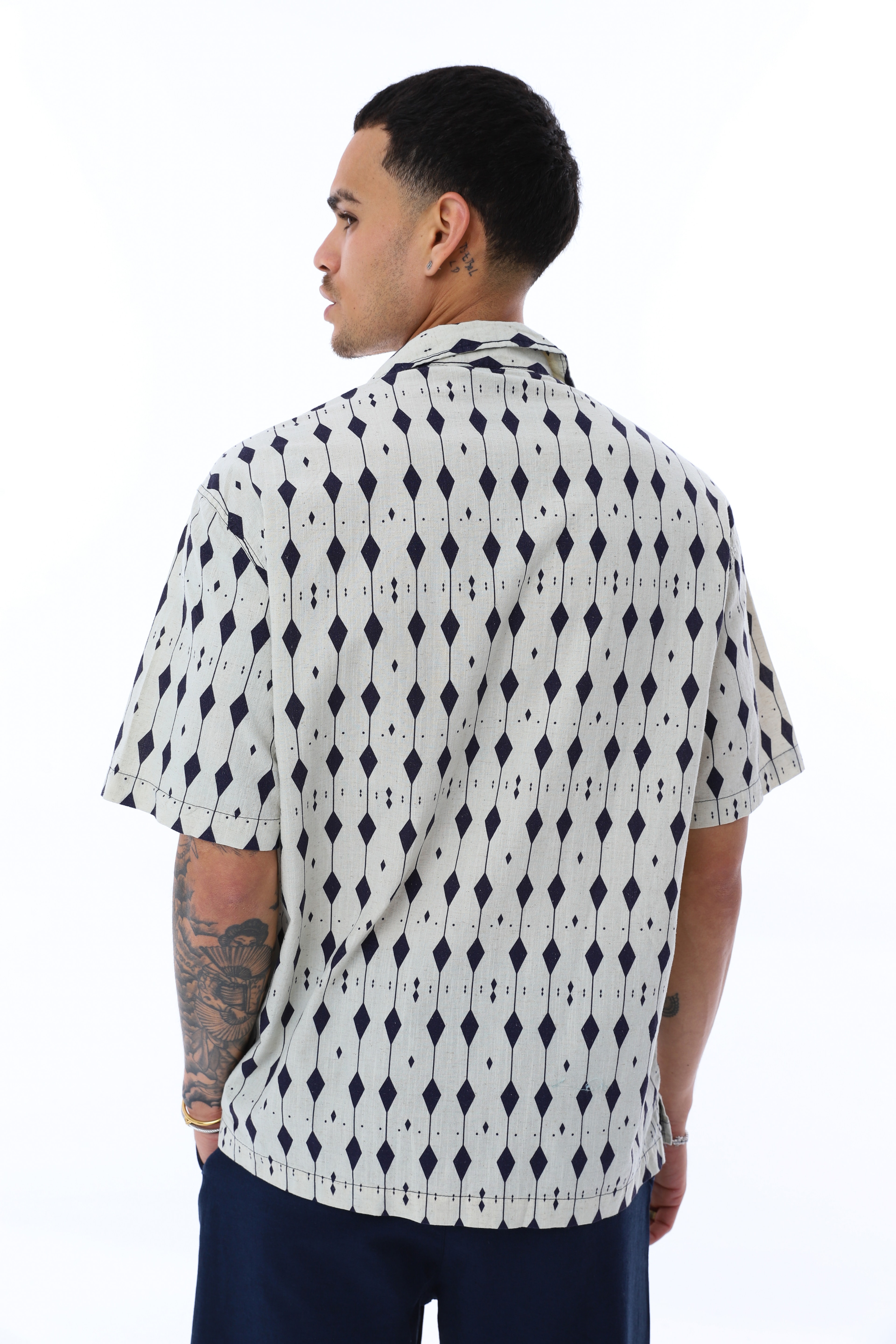 DESENLİ KISA KOLLU KETEN GÖMLEK - BEJ