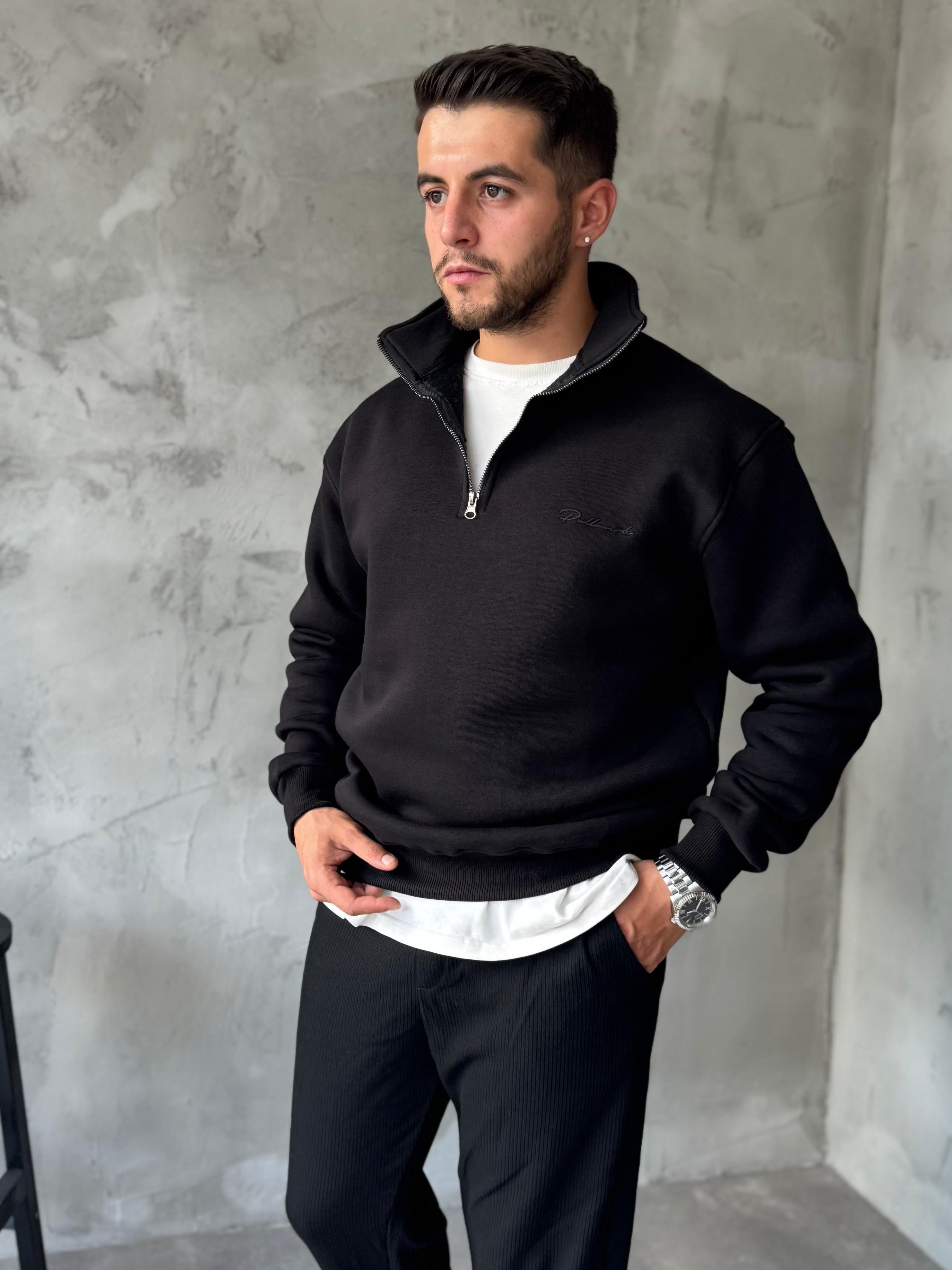 Siyah Yarım Fermuarlı Nakışlı Sweatshirt