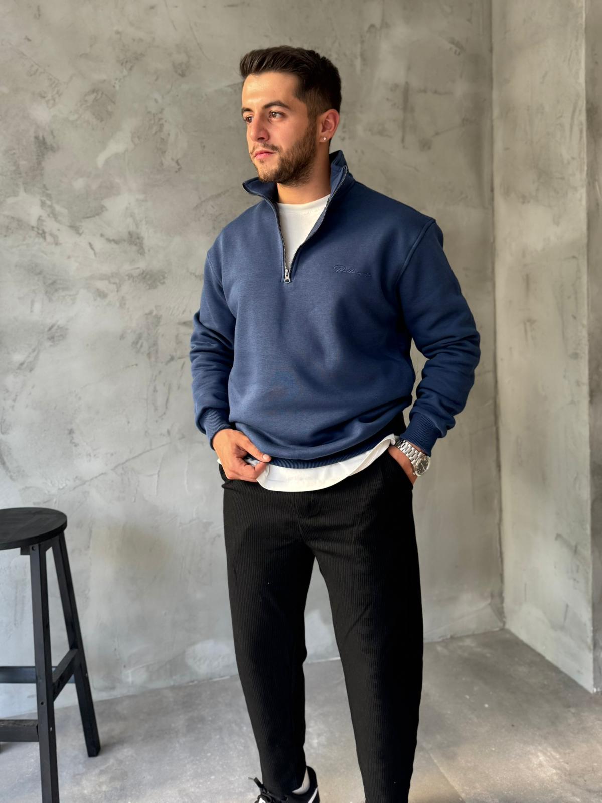 Lacivert Yarım Fermuarlı Nakışlı Sweatshirt