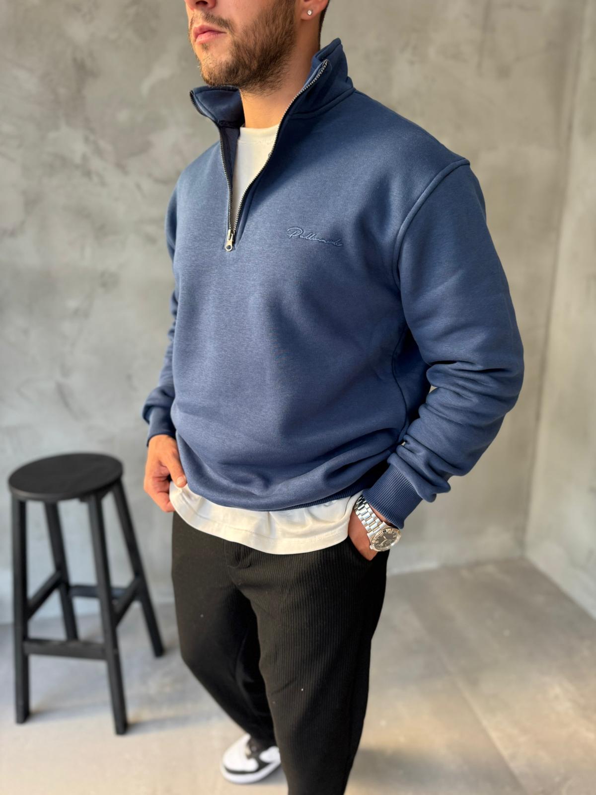 Lacivert Yarım Fermuarlı Nakışlı Sweatshirt