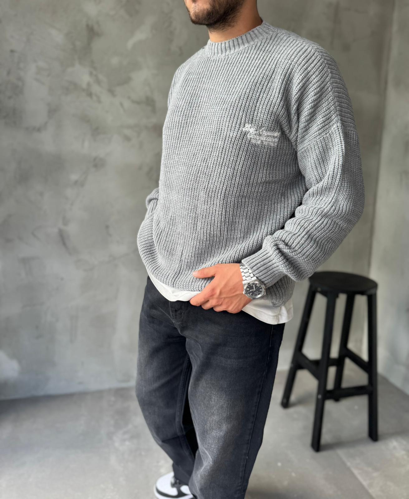 Gri Los Angeles Nakışlı Oversize Örme Kazak