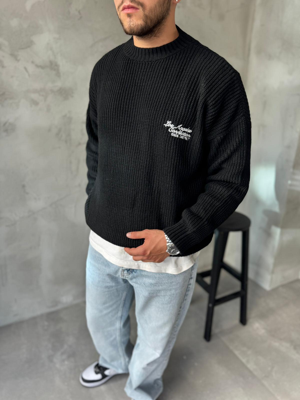 Siyah Los Angeles Nakışlı Oversize Örme Kazak