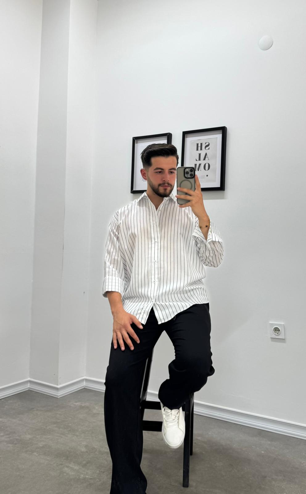 OVERSIZE ÇİZGİLİ GÖMLEK - BEYAZ