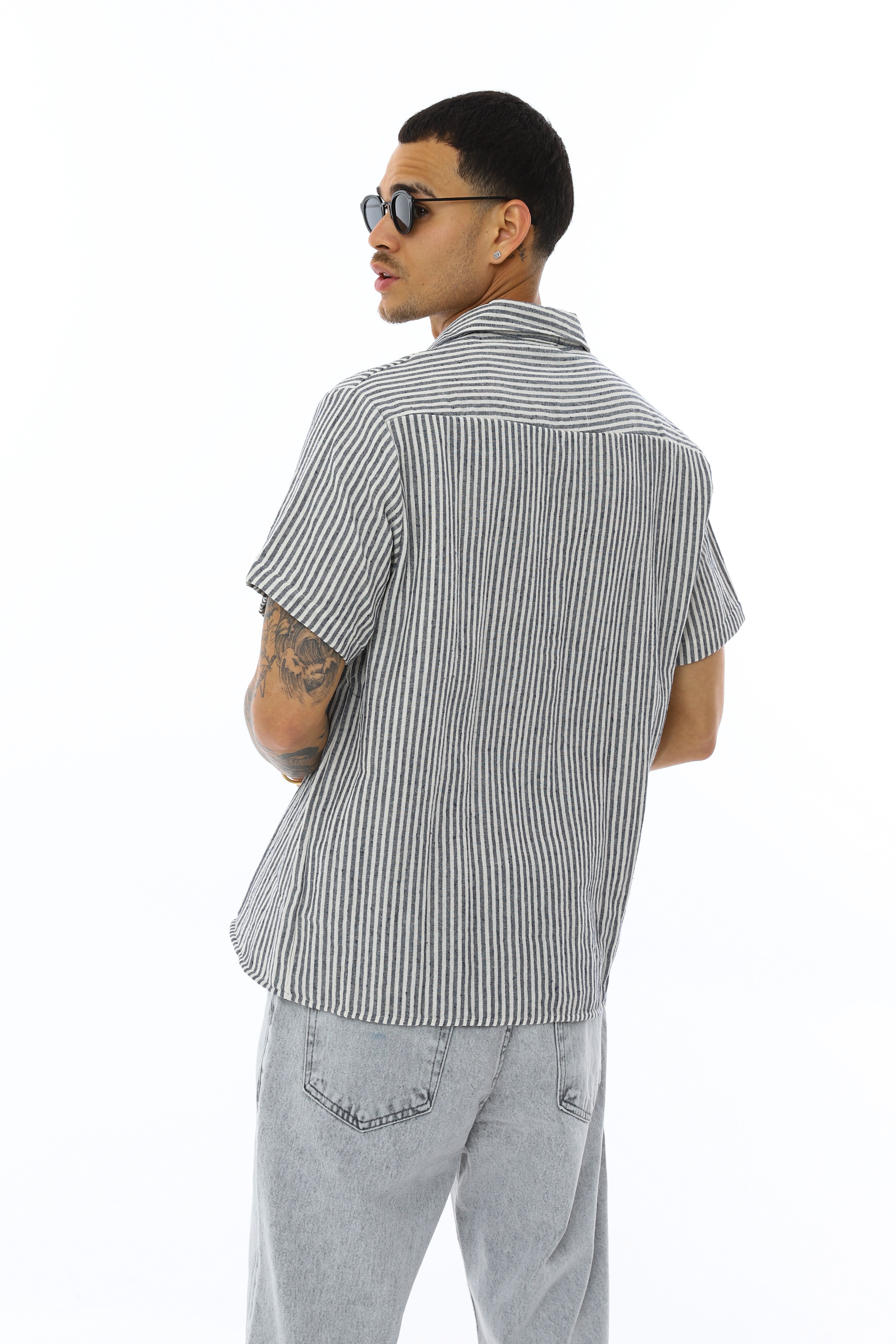 OVERSIZE KALIN ÇİZGİLİ KISA KOLLU GÖMLEK - GRİ - BEYAZ