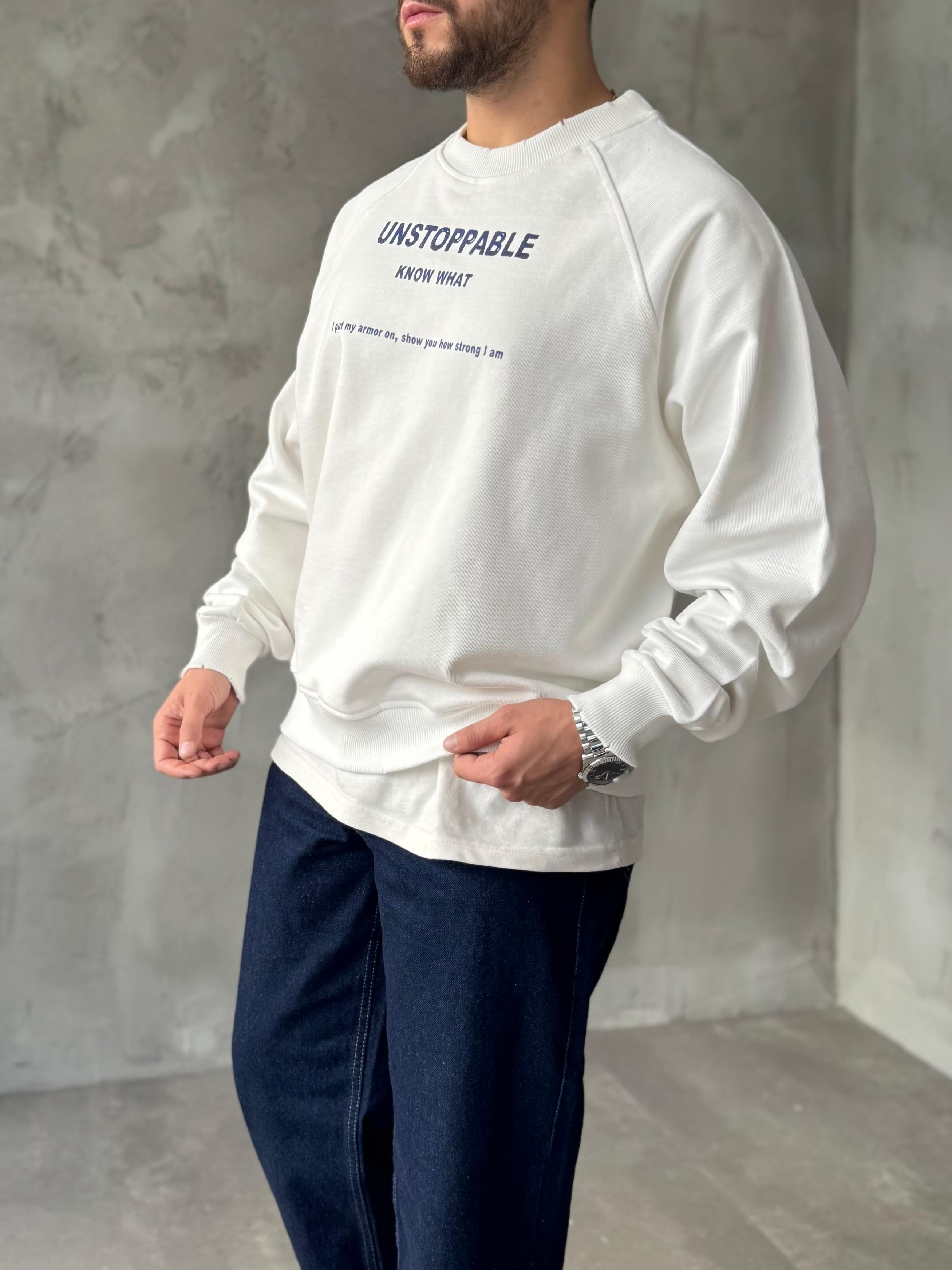 Beyaz Unstoppable Baskılı Oversize Sweatshirt
