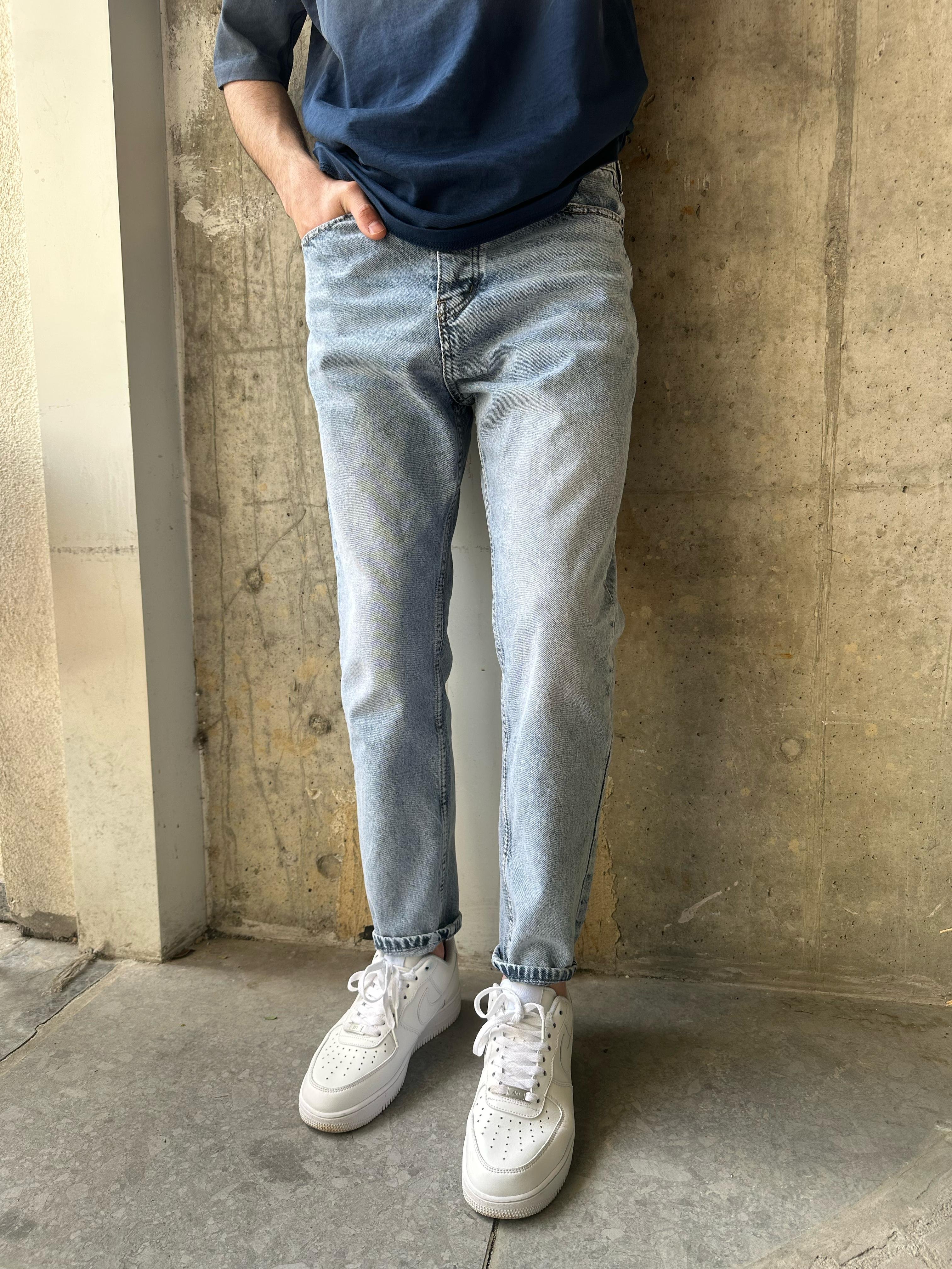 BUZ MAVİ YIKAMALI BOYFRİEND JEAN - MAVİ
